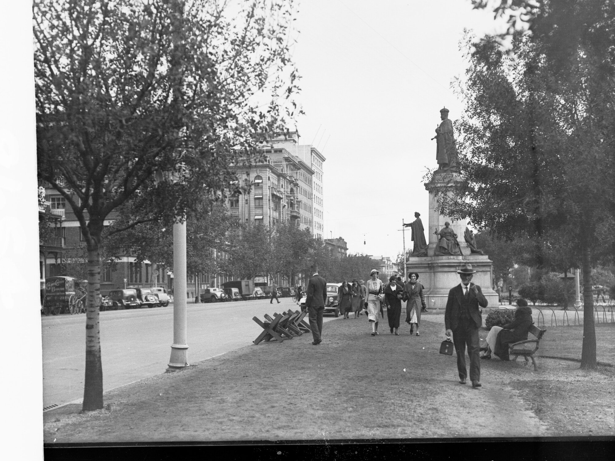 North Terrace King Edwards Statue