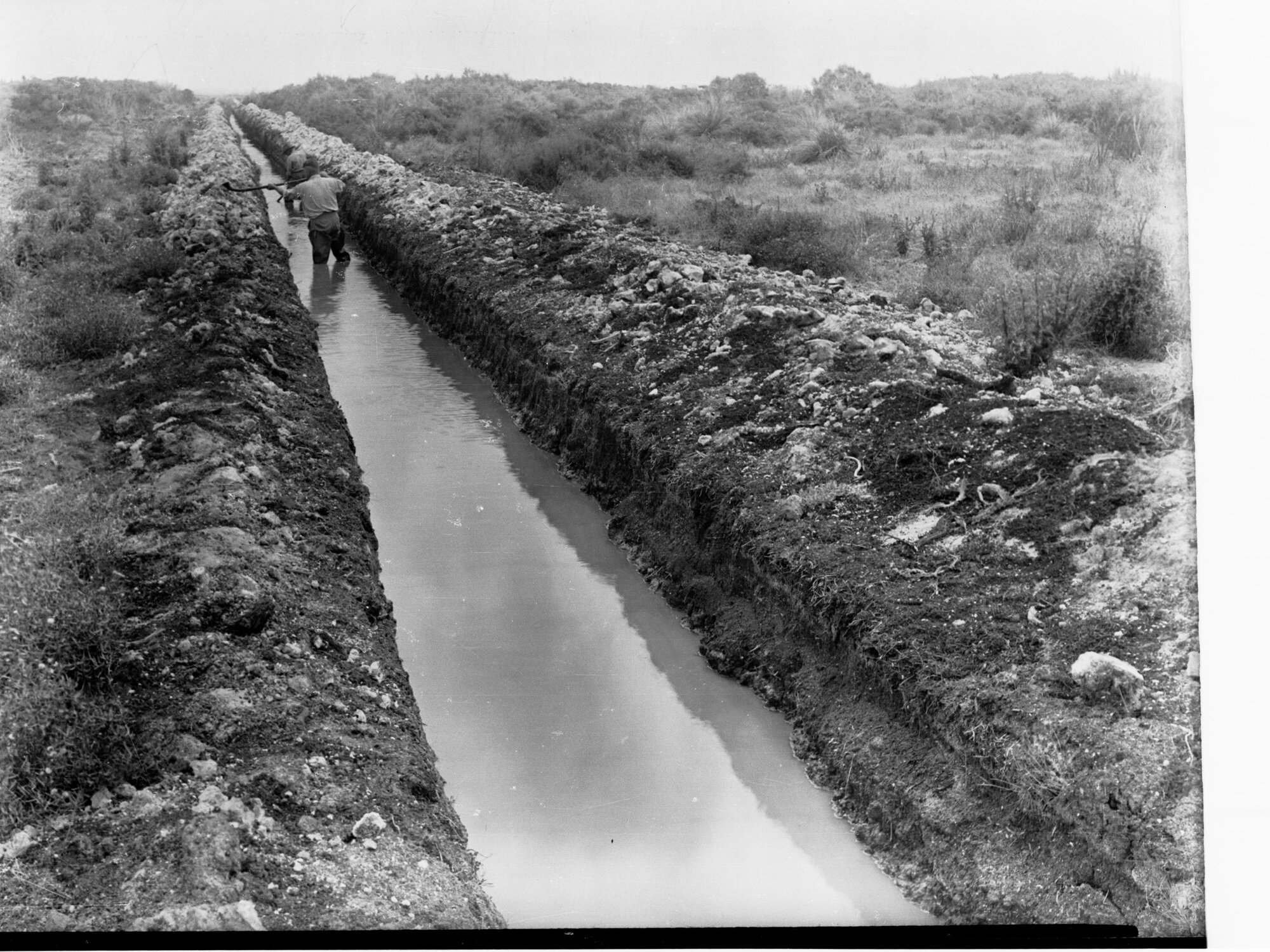 Construction new drain south-east drainage