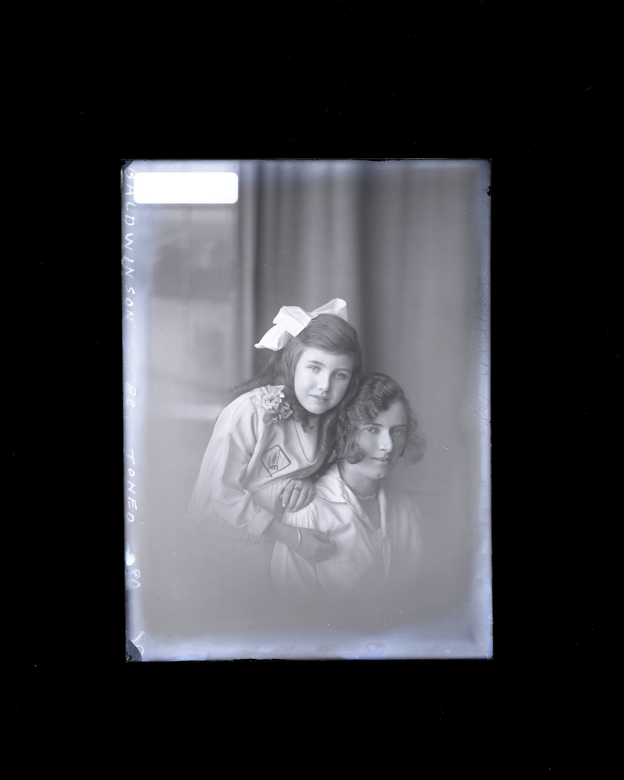 Woman &amp; Girl - Baldwinson