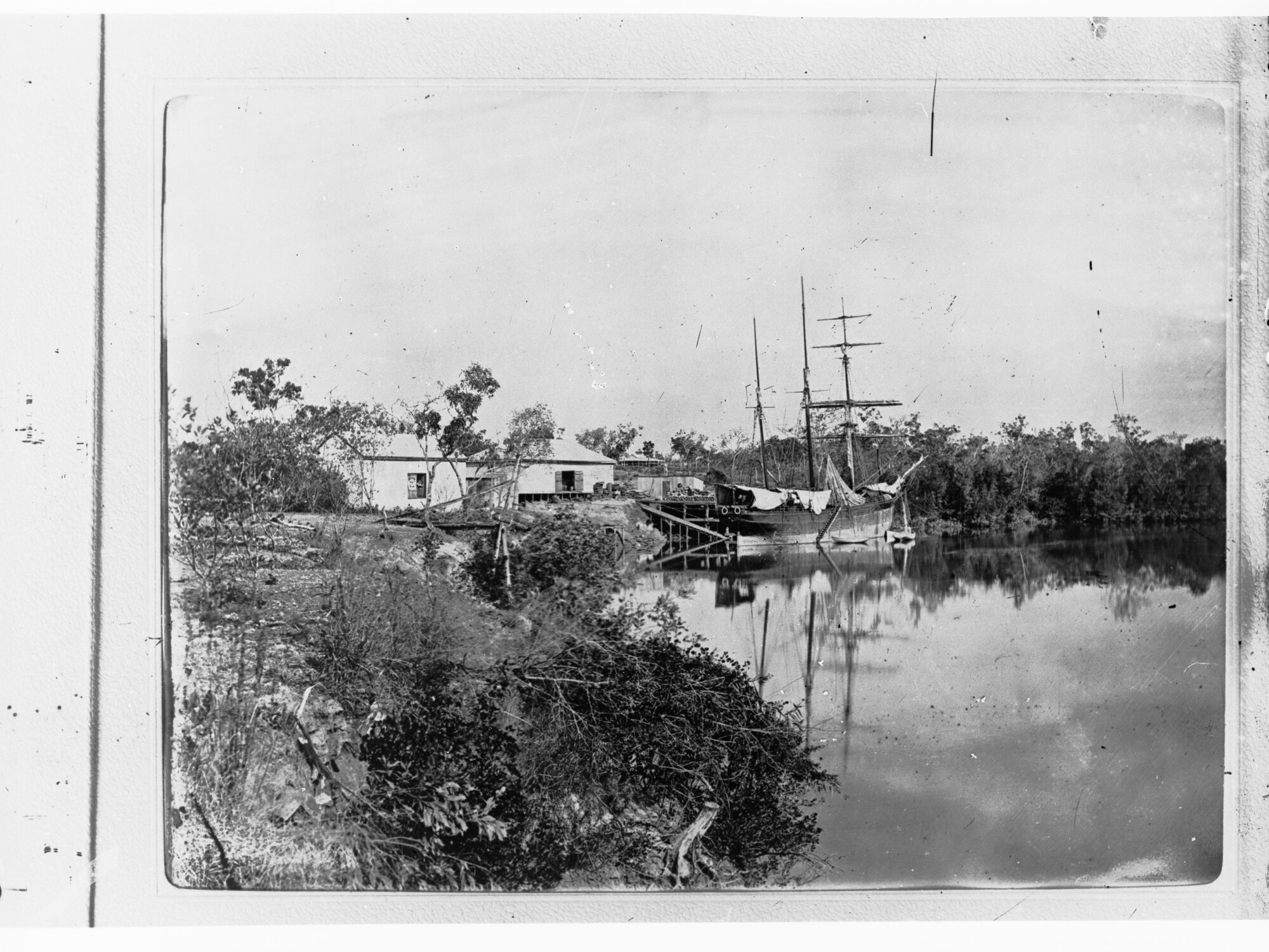 Jetty, South Port, Northern Territory - ship docked in Victoria River