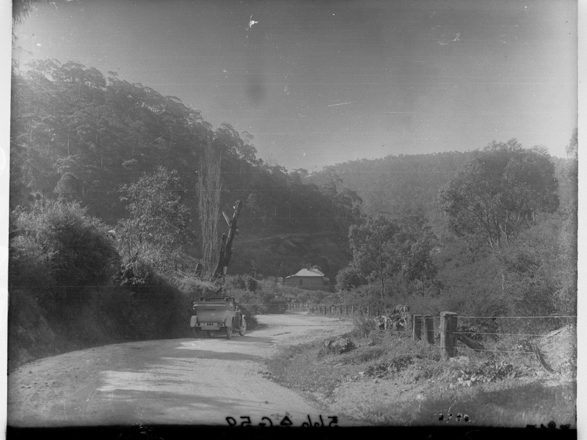 Old Norton Summit Road, Norton Summit, showing vehicle and the property, 'Willow Leigh'