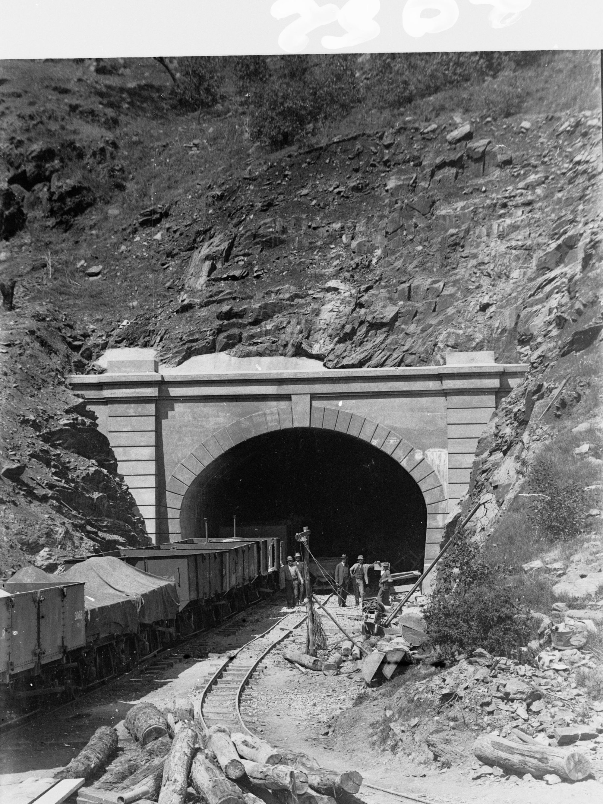 Construction of Sleep's Hill Tunnel - Railway Commissioner's Report
