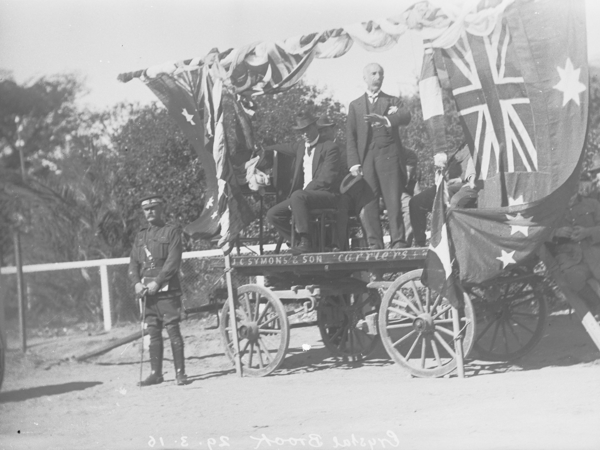 Recruiting at Crystal Brook, South Australia History Trust