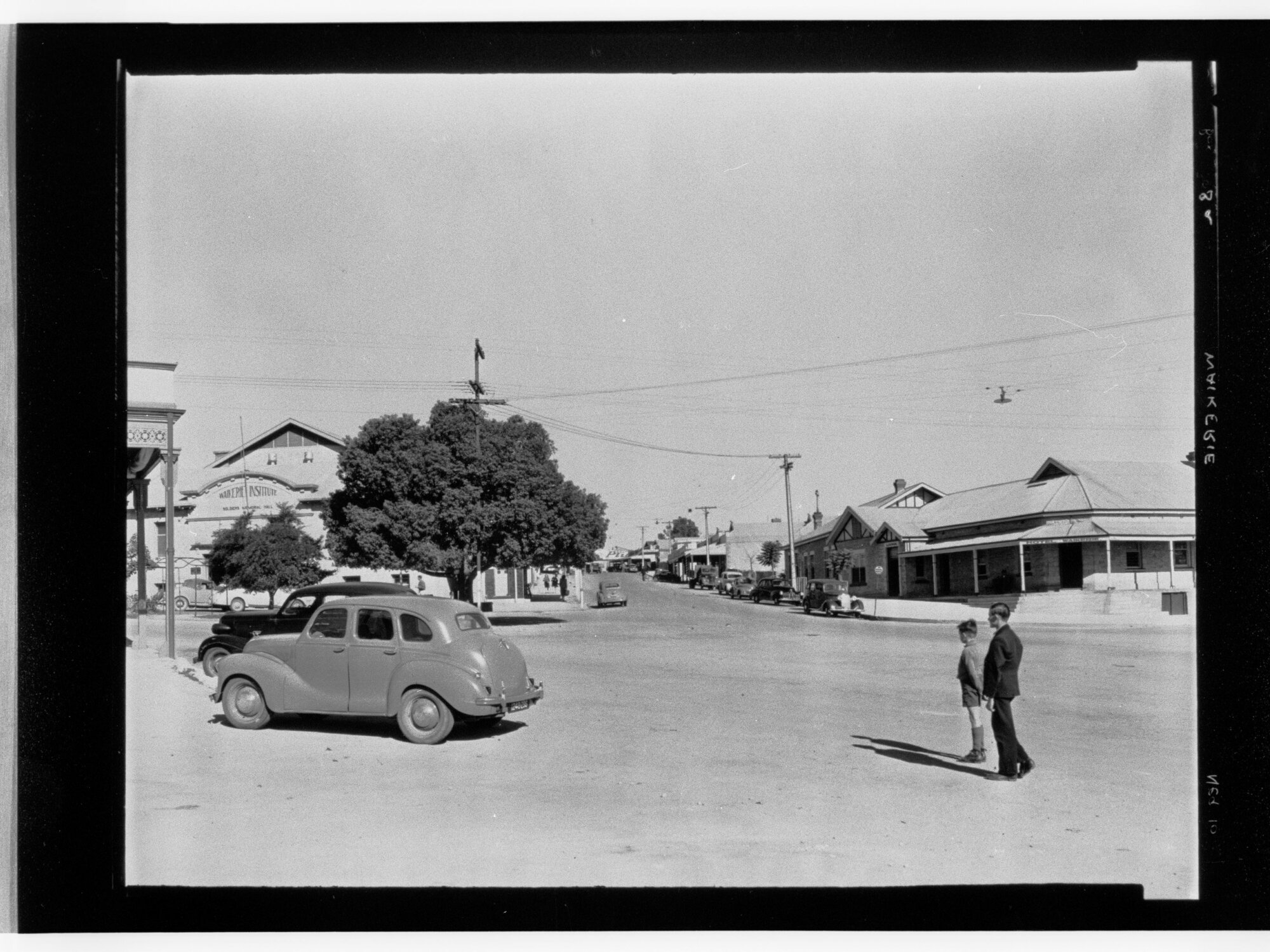 Waikerie - town