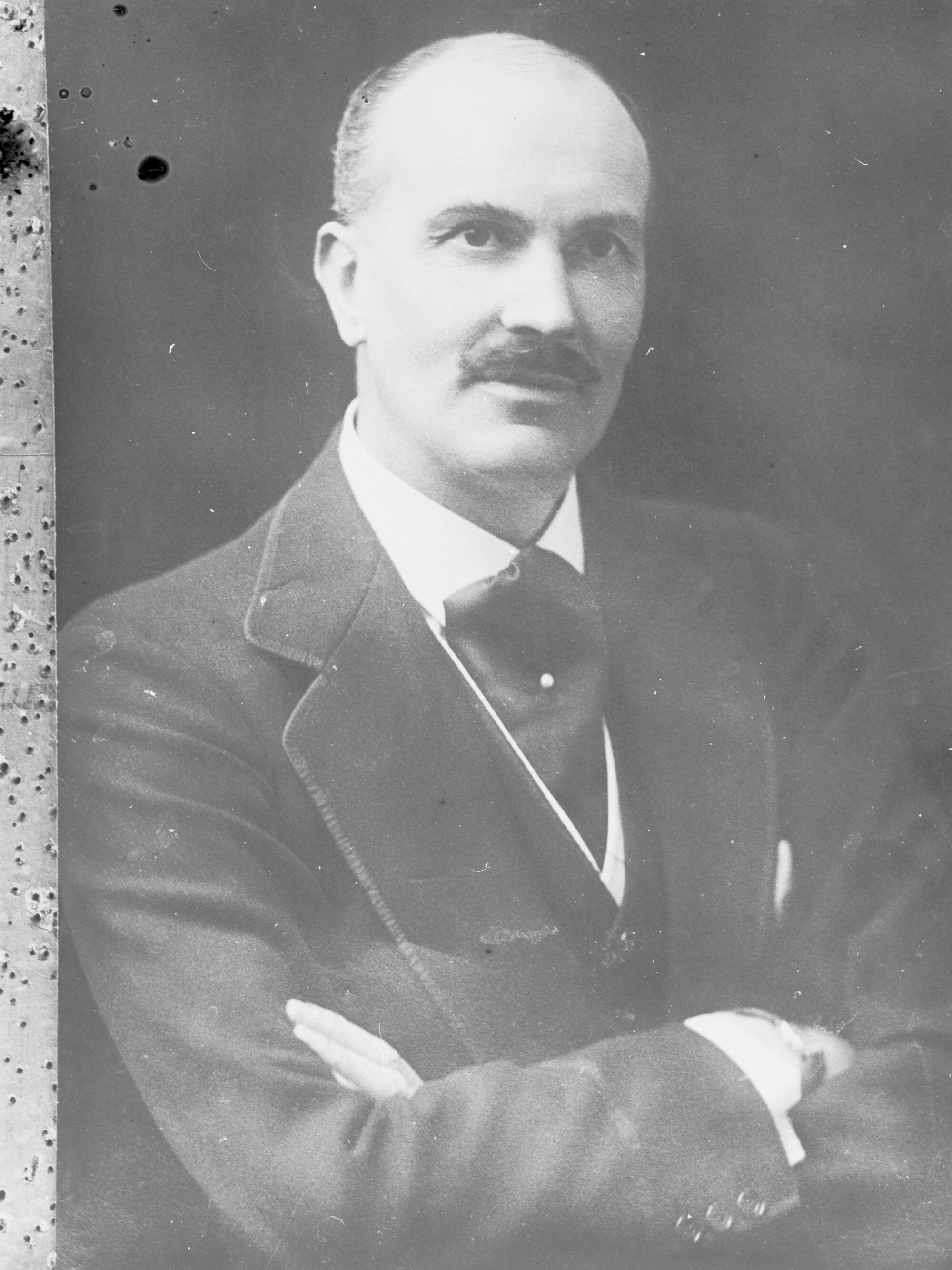 Portrait of unknown man - no information recorded