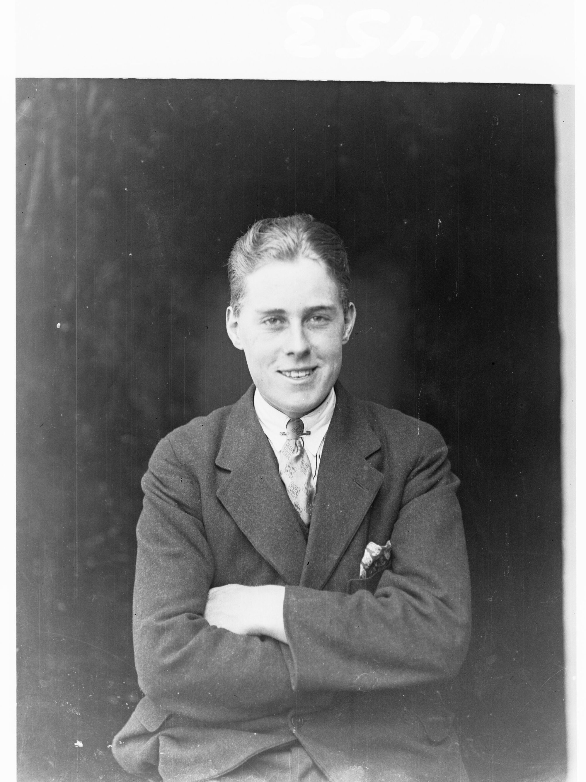 Portrait of unknown gentleman