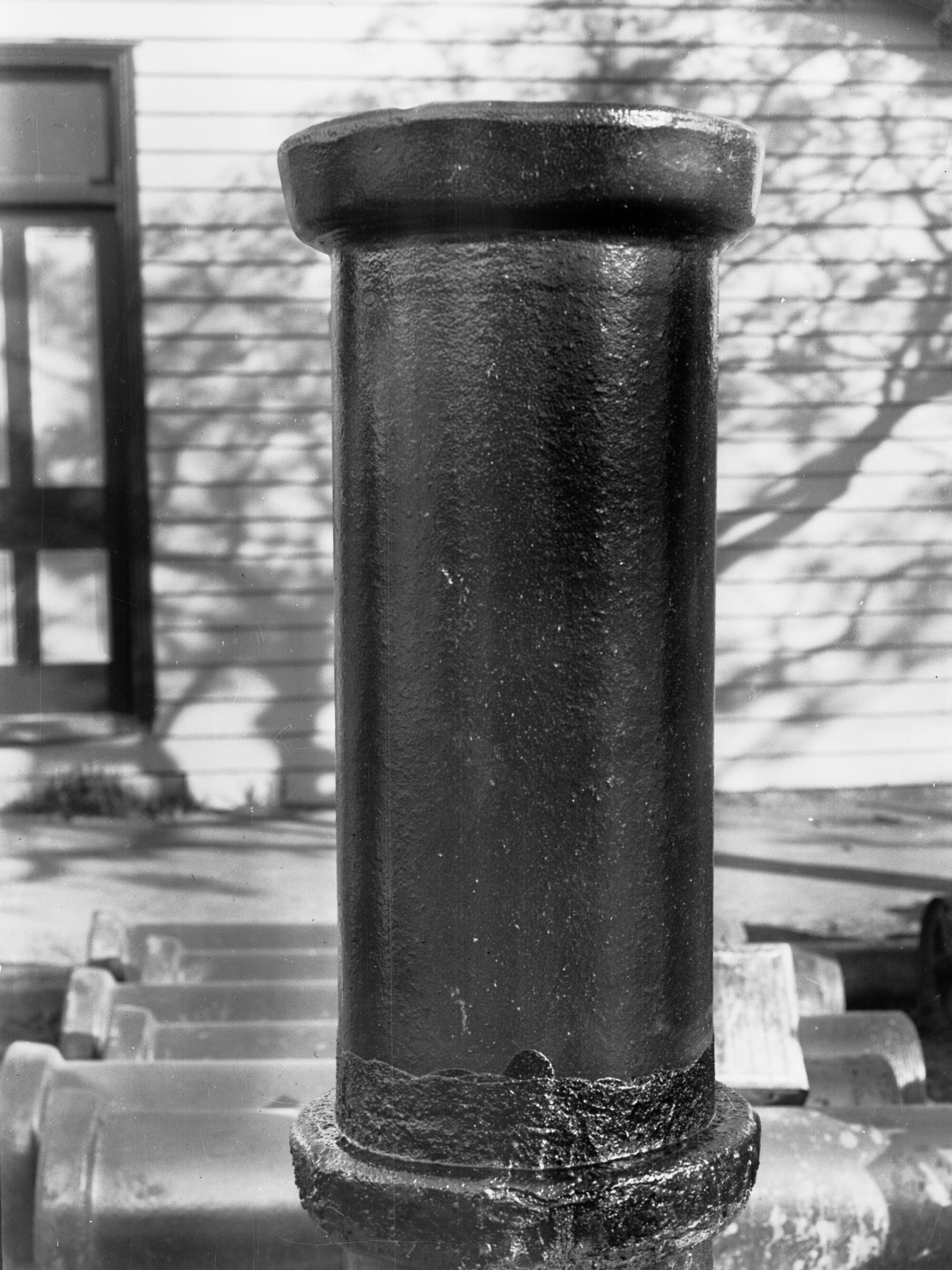 Sewers Department, Alberton, joining pipes
