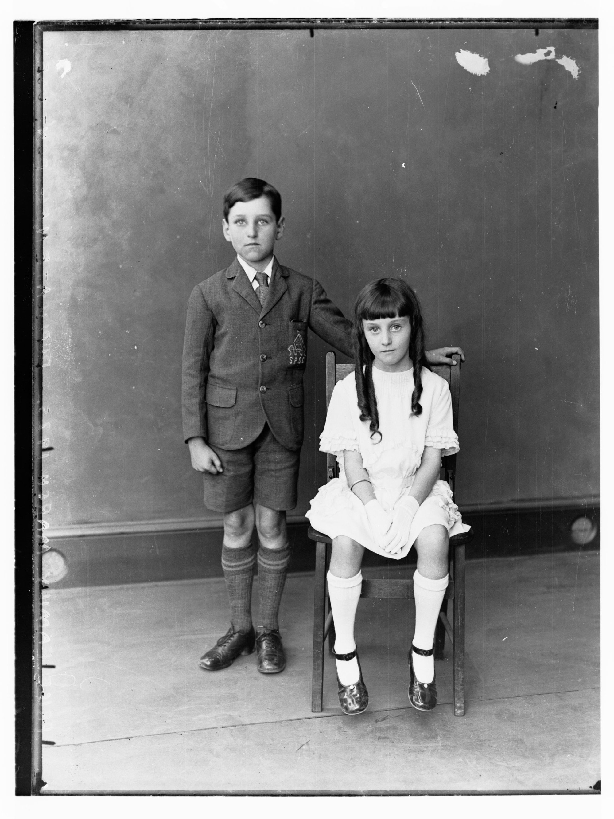 Portraits two unknown children