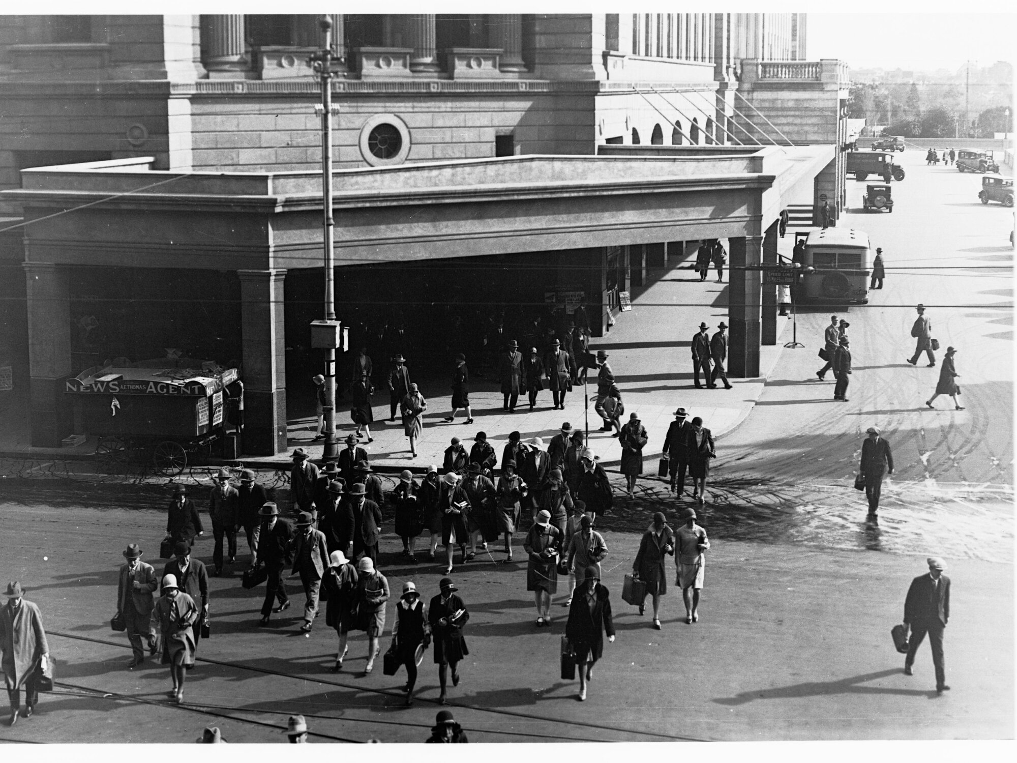 Adelaide railway station, North Terrace