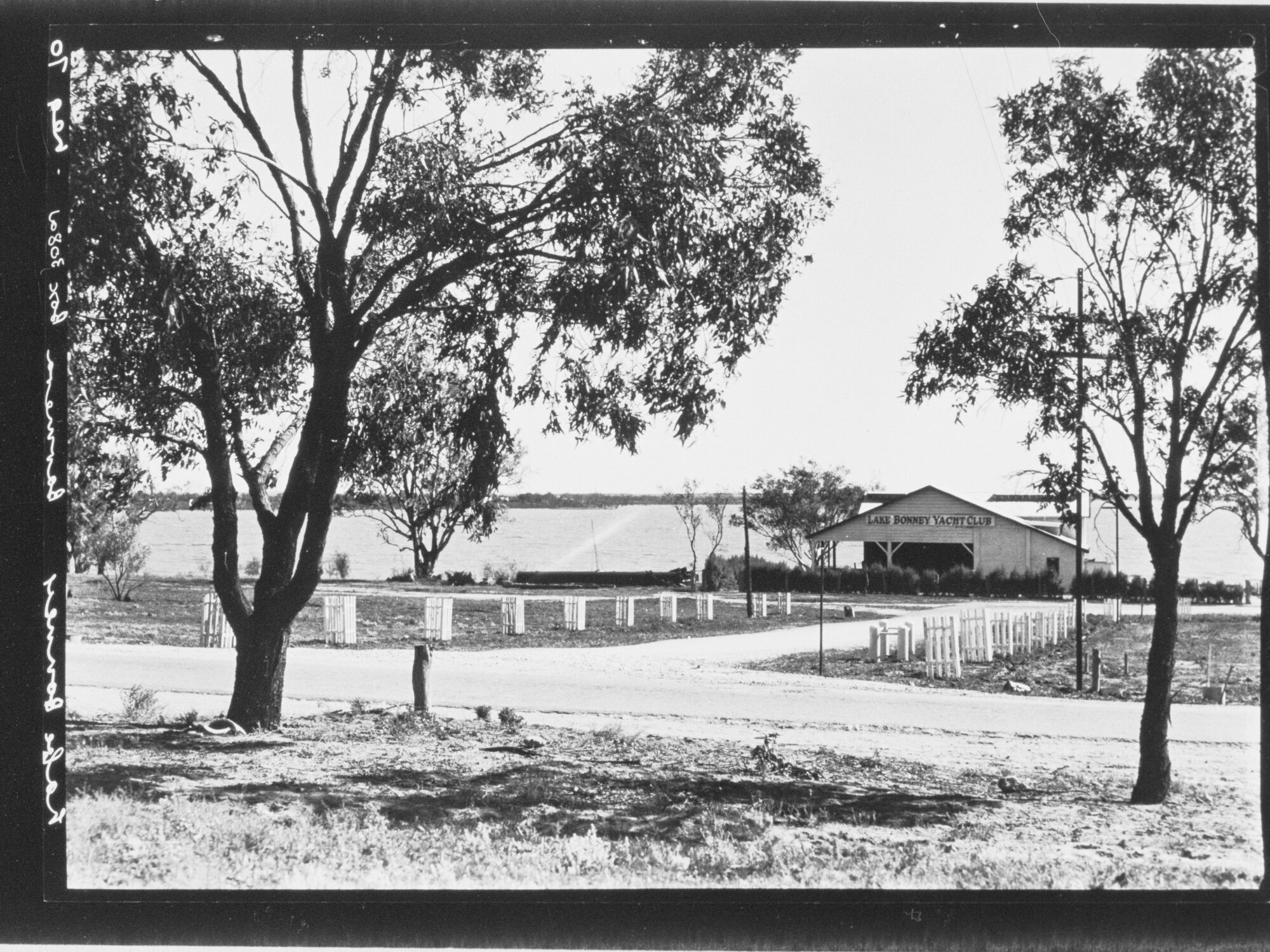 Lake Bonney, Barmera - yacht club