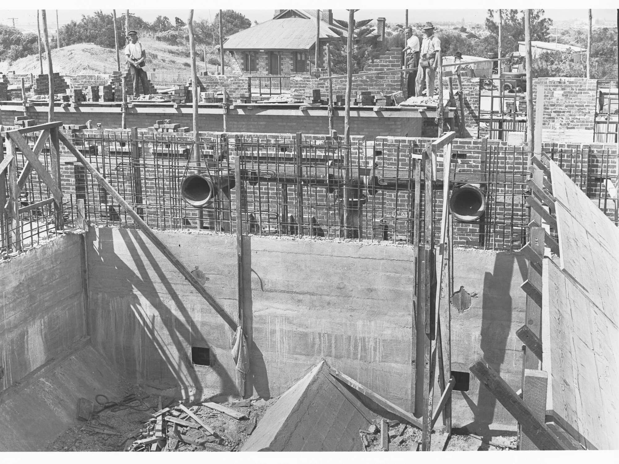 Glenelg Sewers - Men Working
