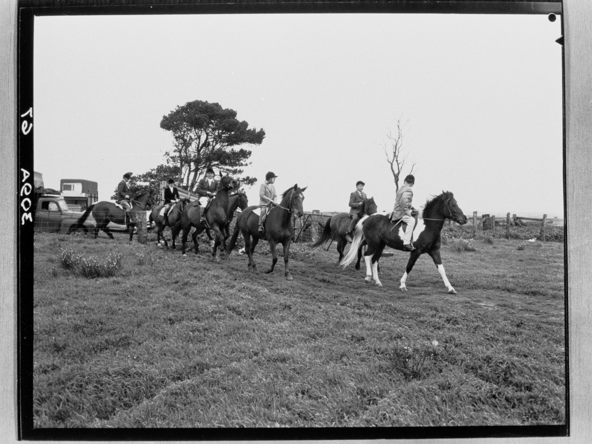 Horse competion - people dressed in riding habit
