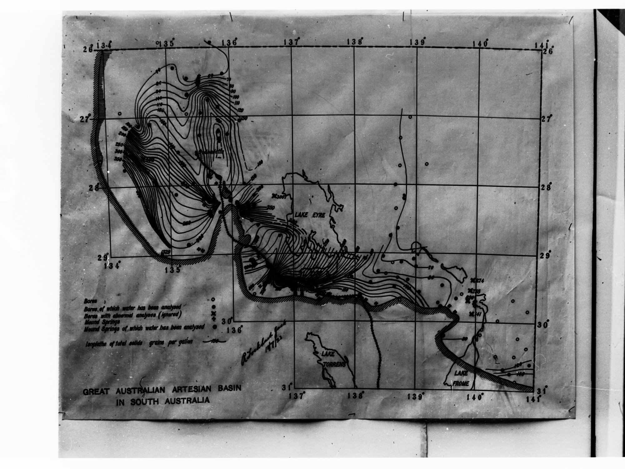 Great Australian Artesian Basin in South Australia - showing where bores are set out