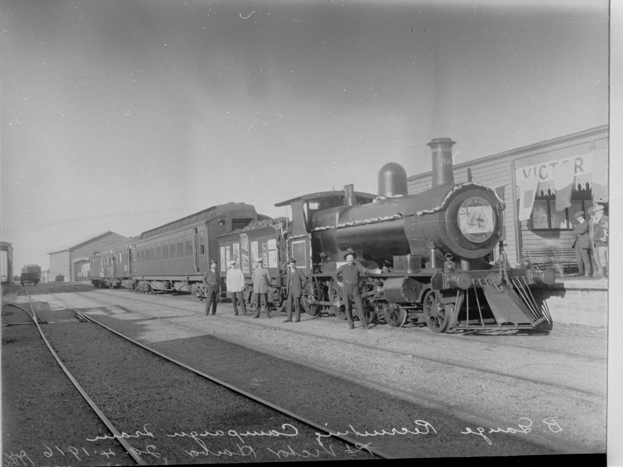 Recruiting campaign train for WWI - Victor Harbor, South Australia,  South East Tour