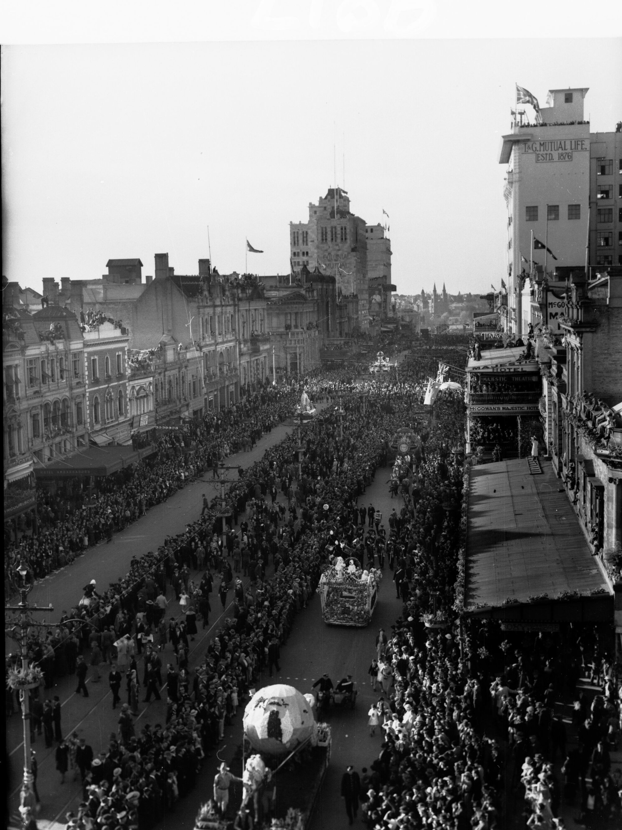 Floral pageant King William Street for Adelaide centenary