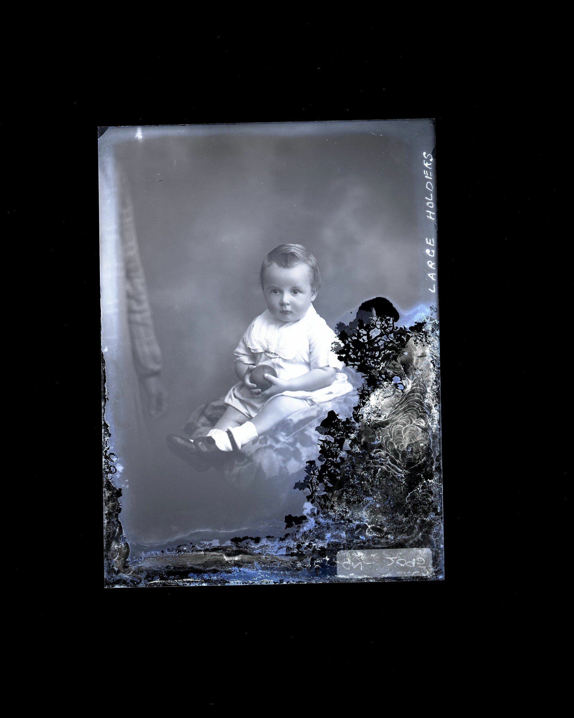 Infant - No Name