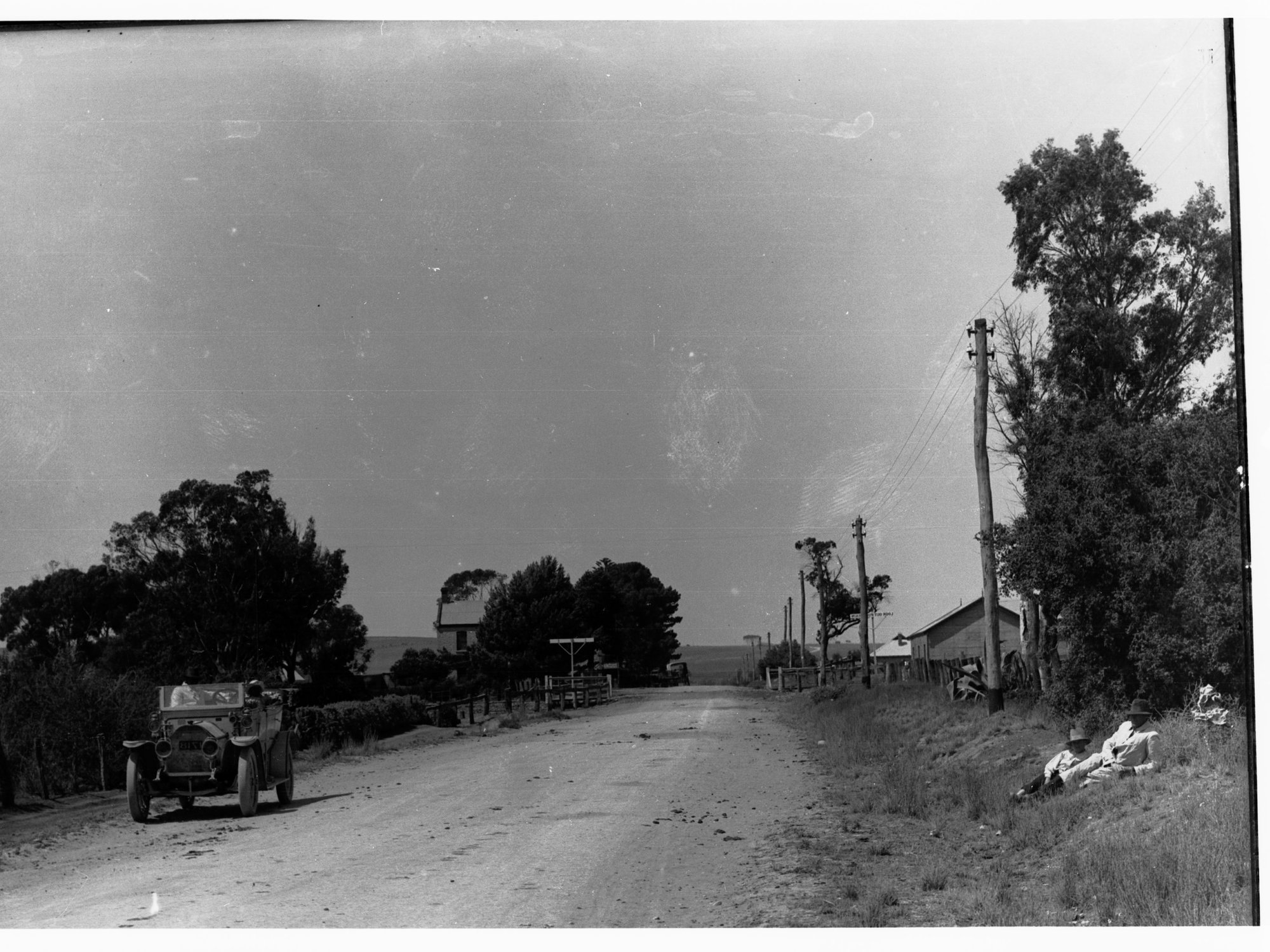 McLaren Vale showing automobile