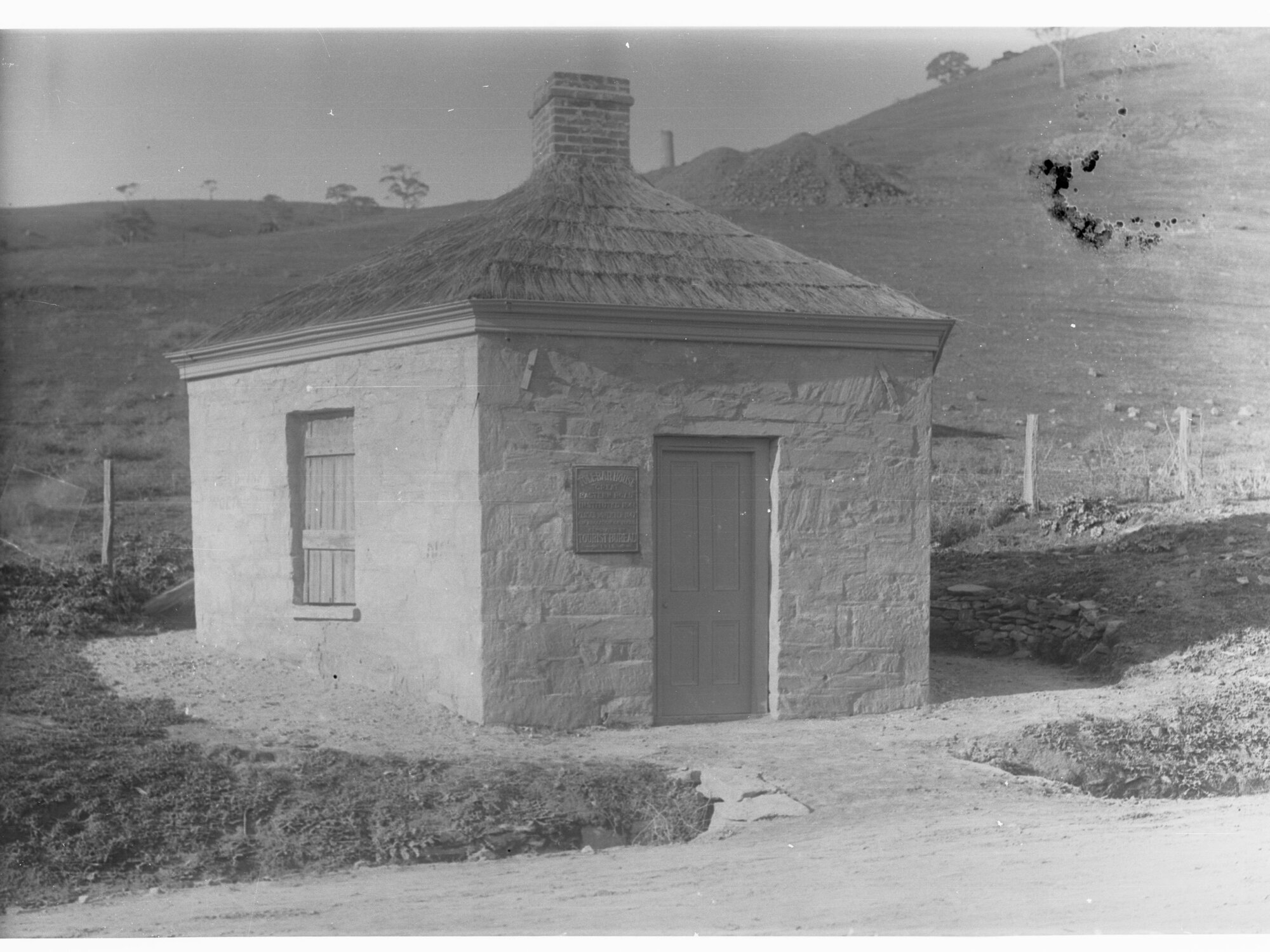 Toll bar house, great eastern road