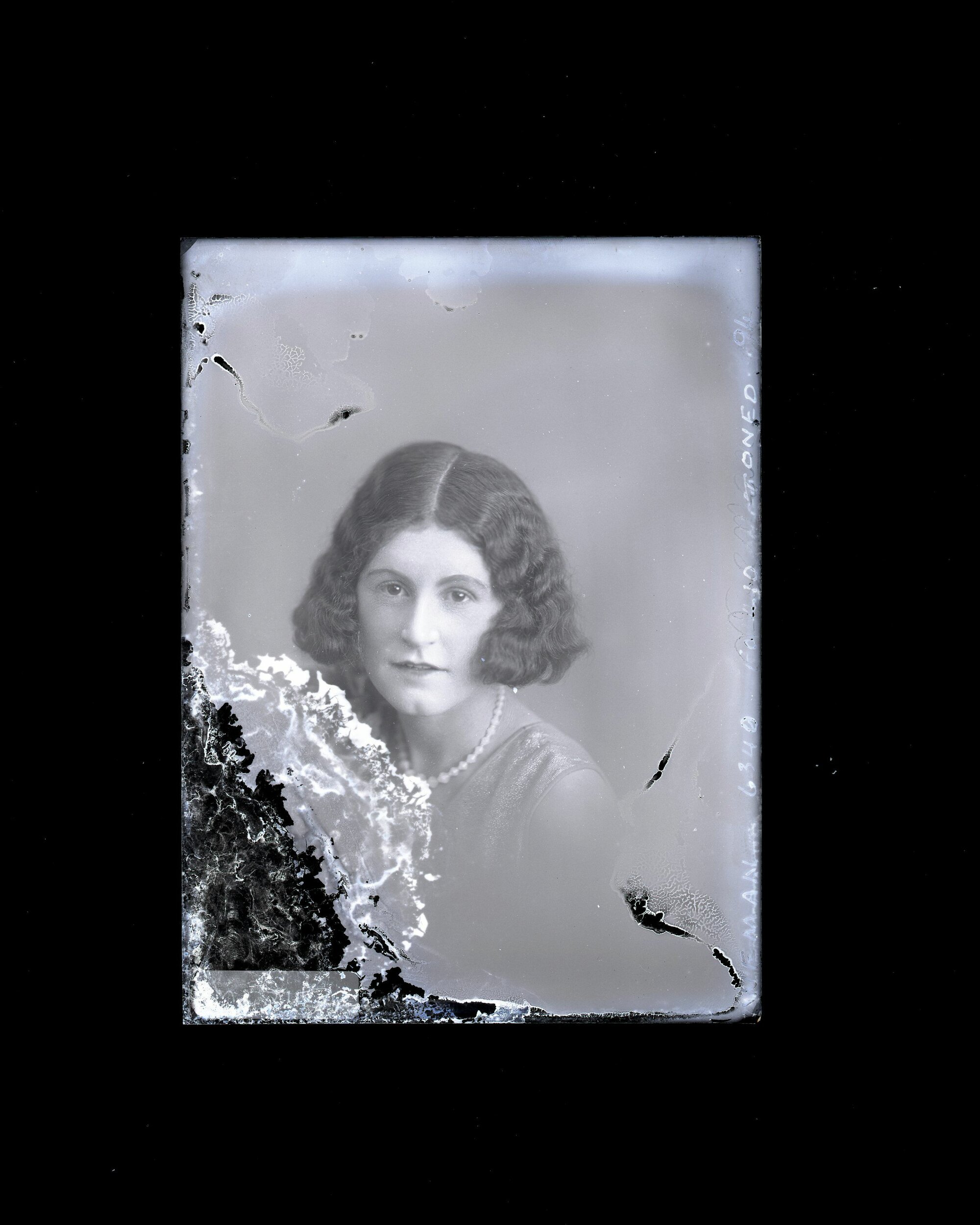 Woman - Weman