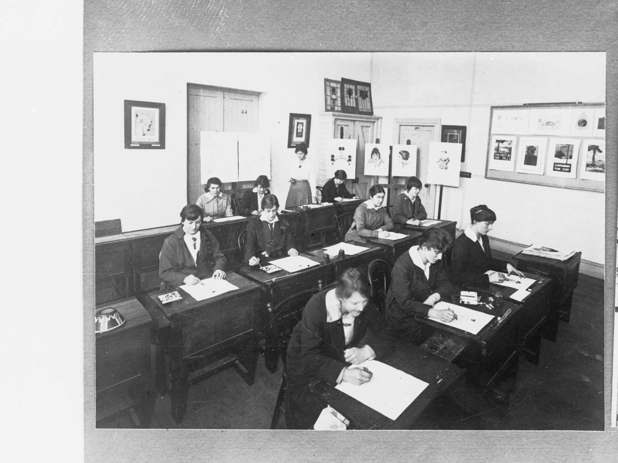 Schoolgirls in art class,  unknown South Australian school