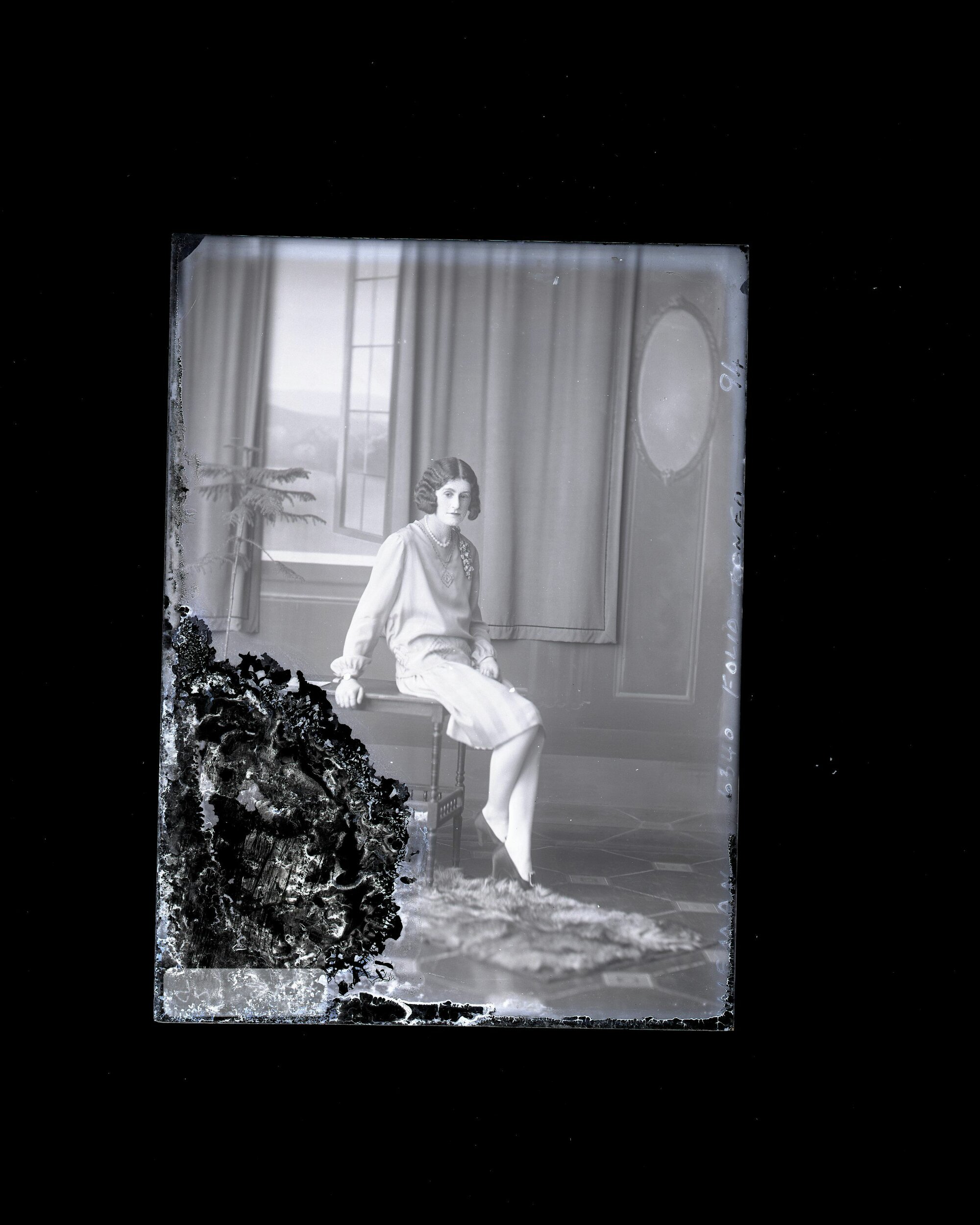 Woman - Weman