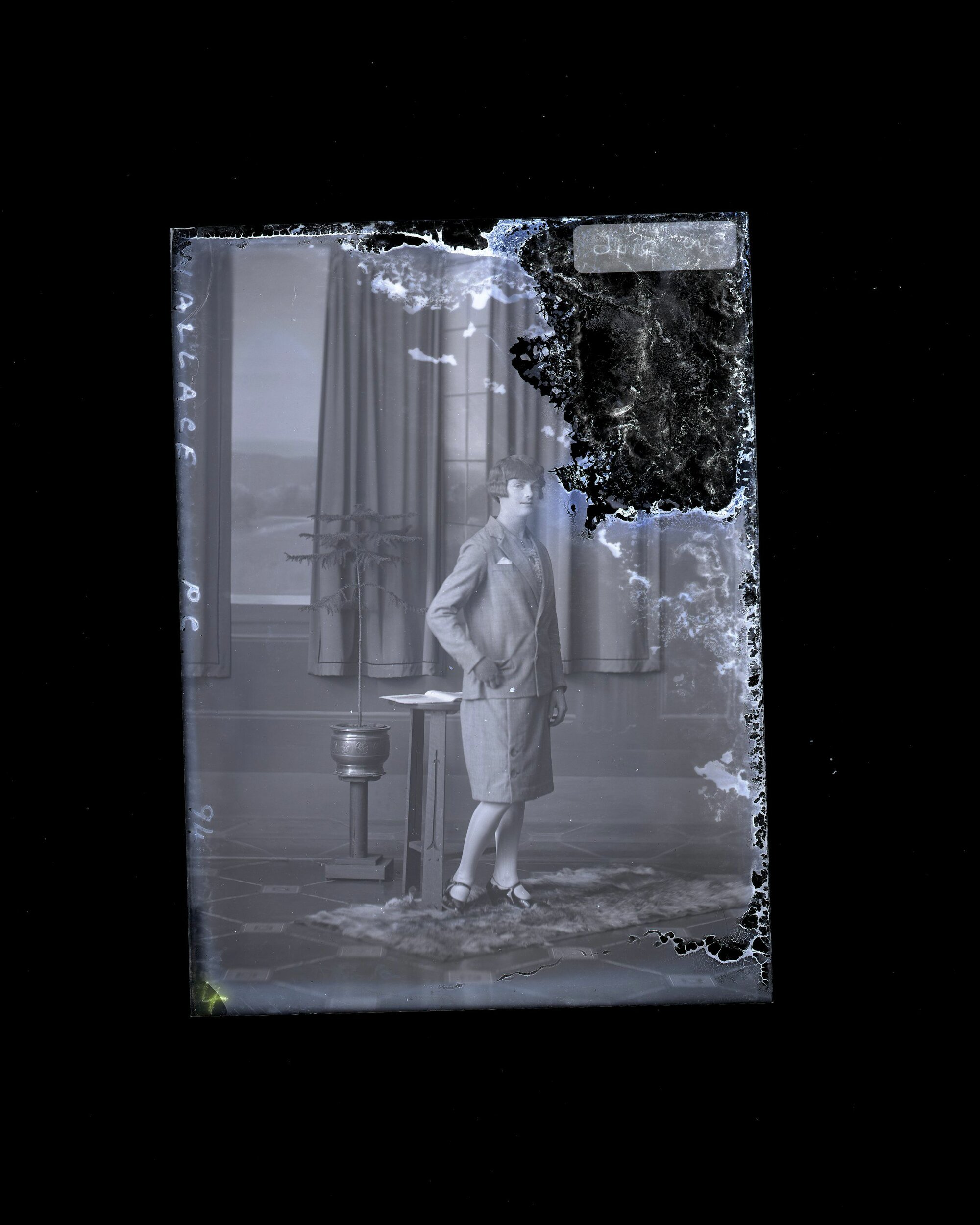 Woman - Wallace