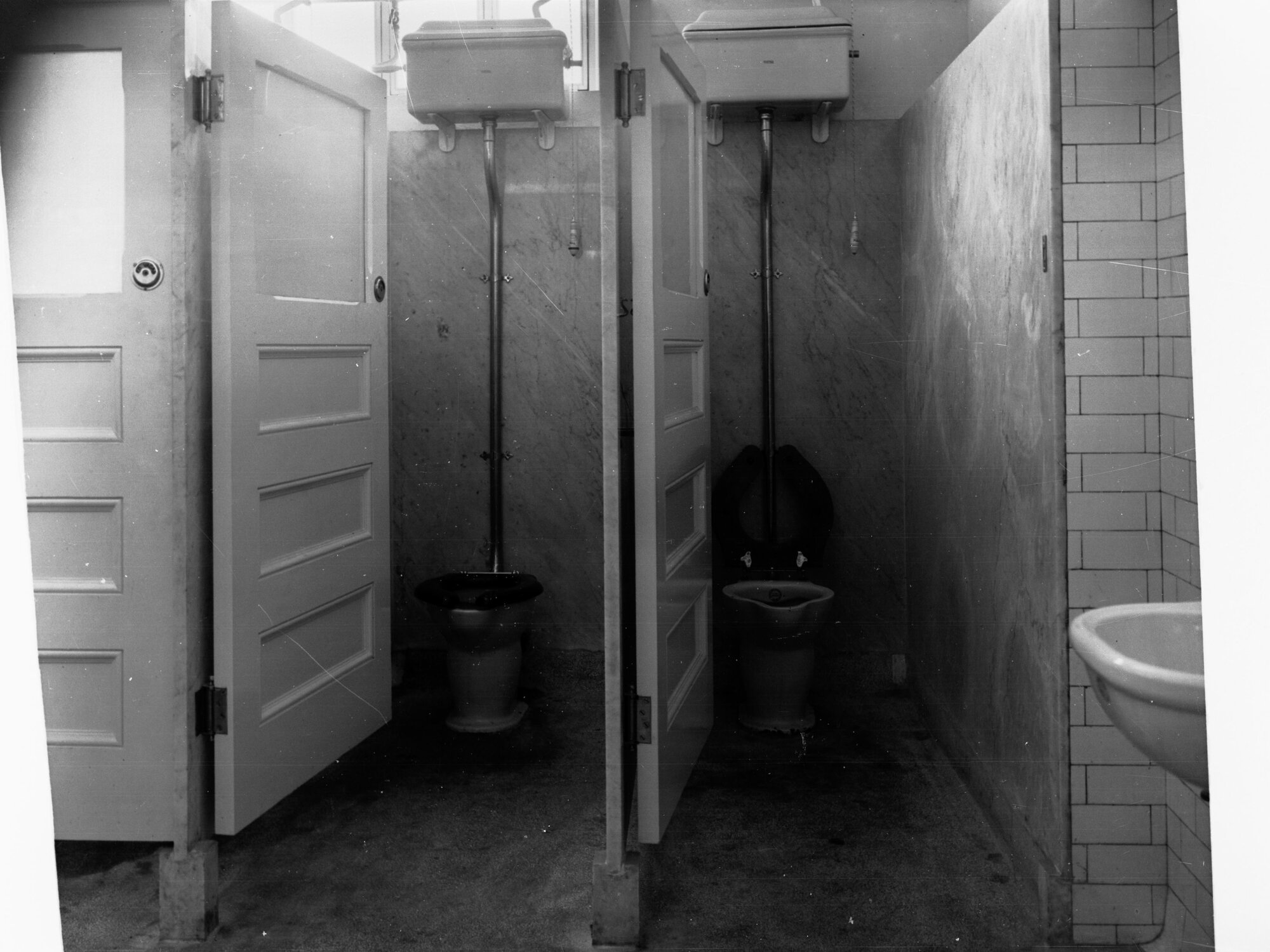 Adelaide Railway Station Lavatory