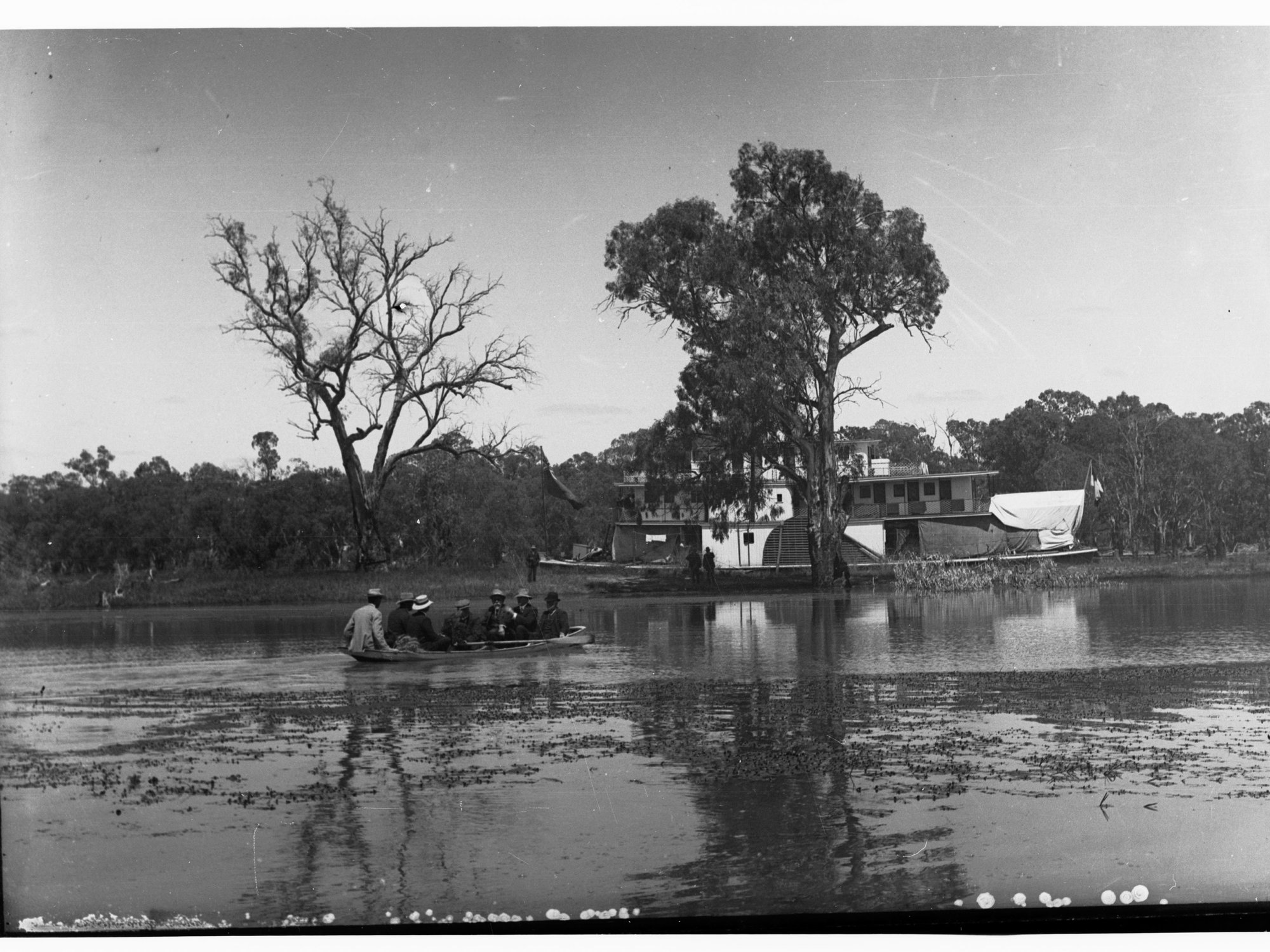 Paddlesteamer and Rowboat on River at Cobdogla - Parliamentary Tour on River Murray