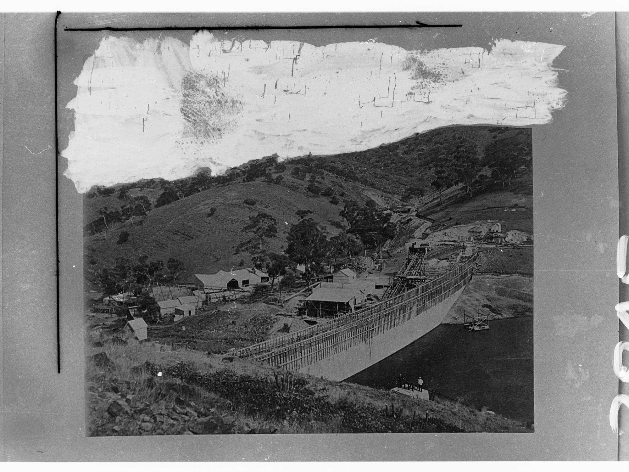Close up of Beetaloo Reservoir - houses behind dam