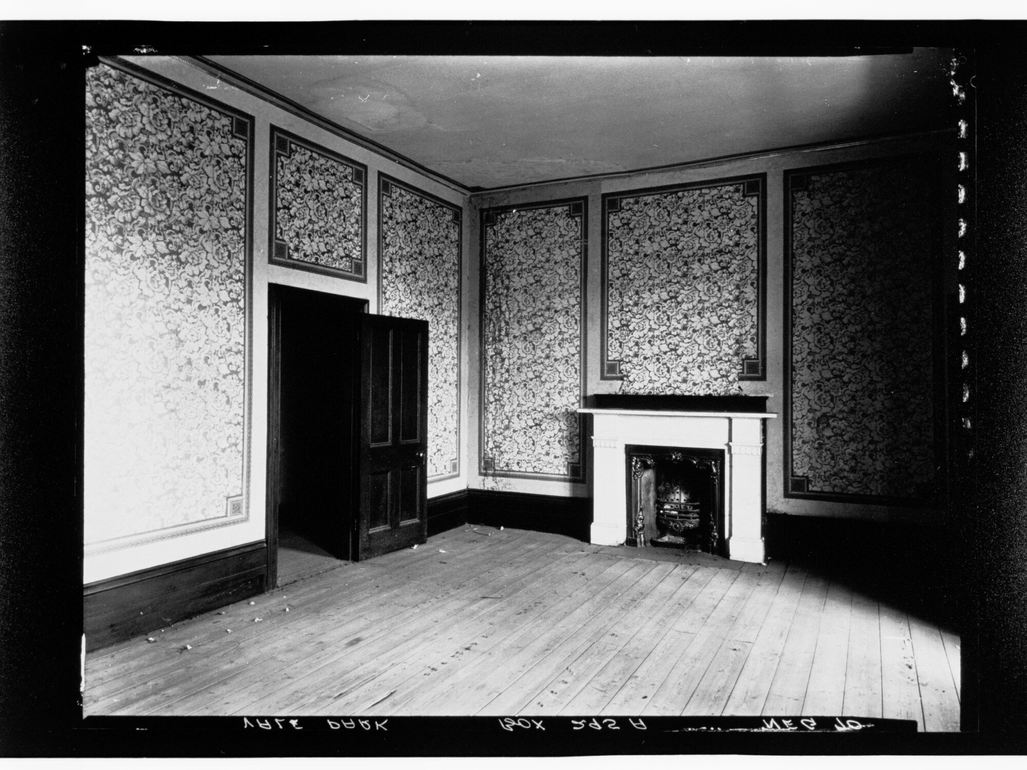 Vale Park - lounge room of an empty house
