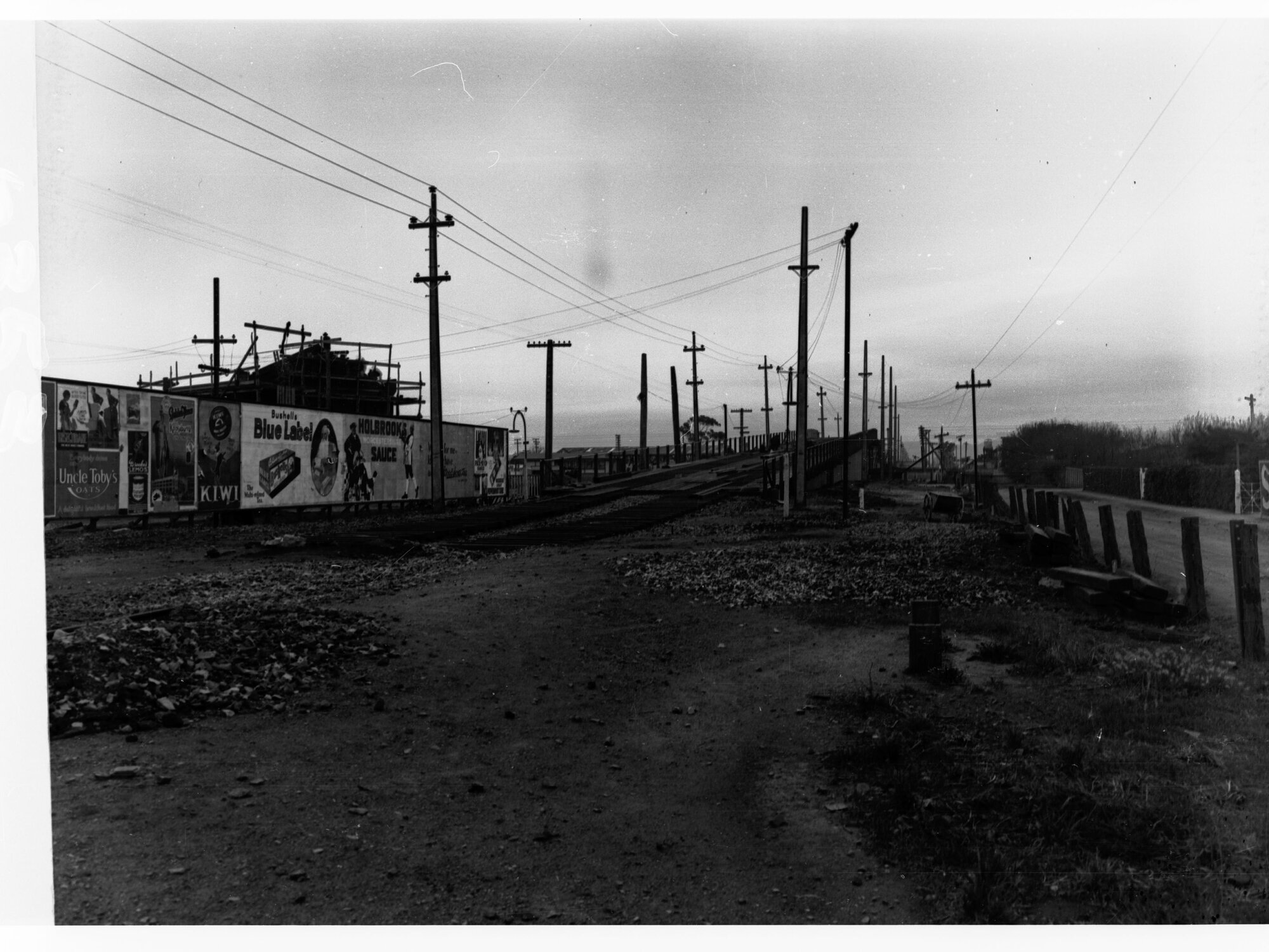Tramway bridge construction