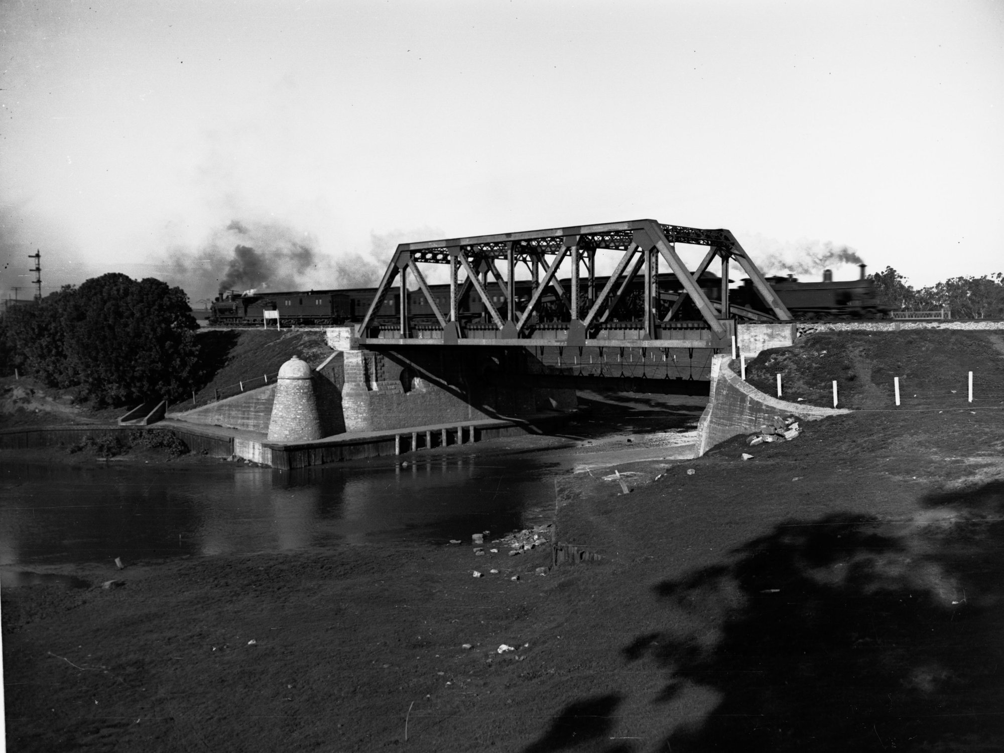 Railway Bridge Over River Torrens