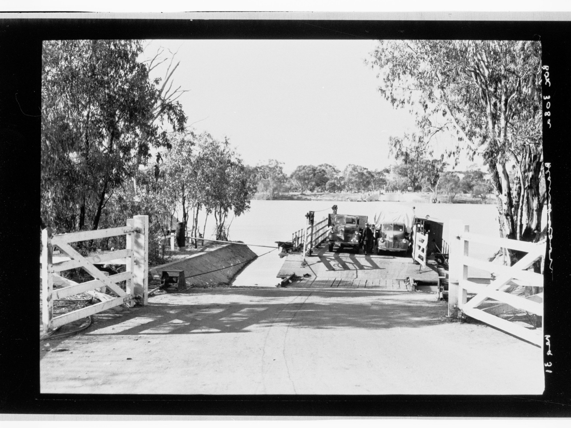 Blanchetown ferry
