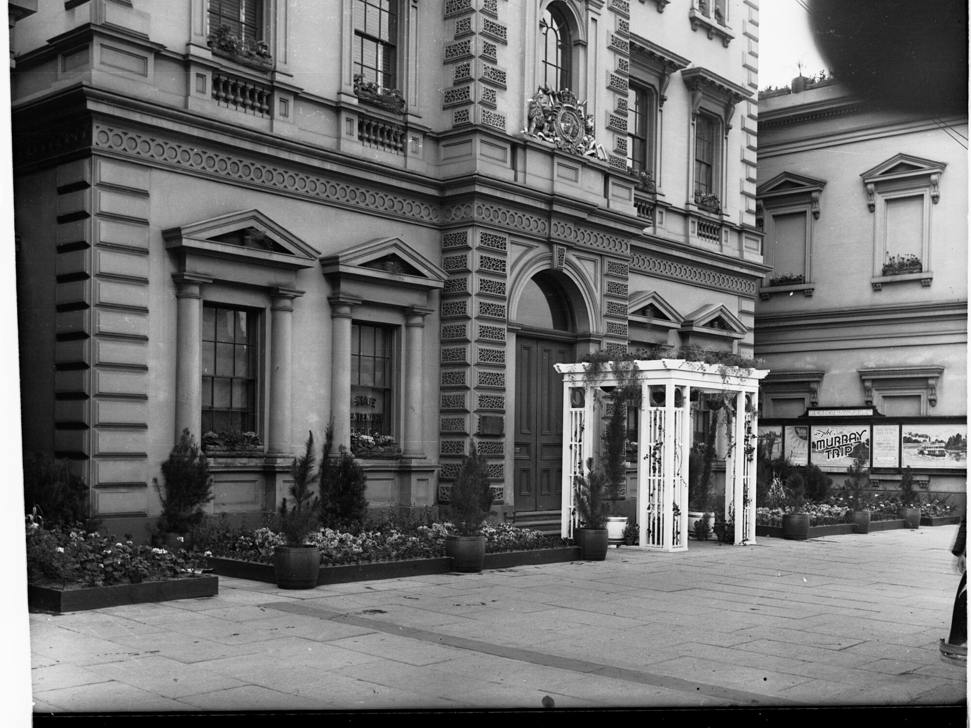 Building in King William Street decorated for State centenary