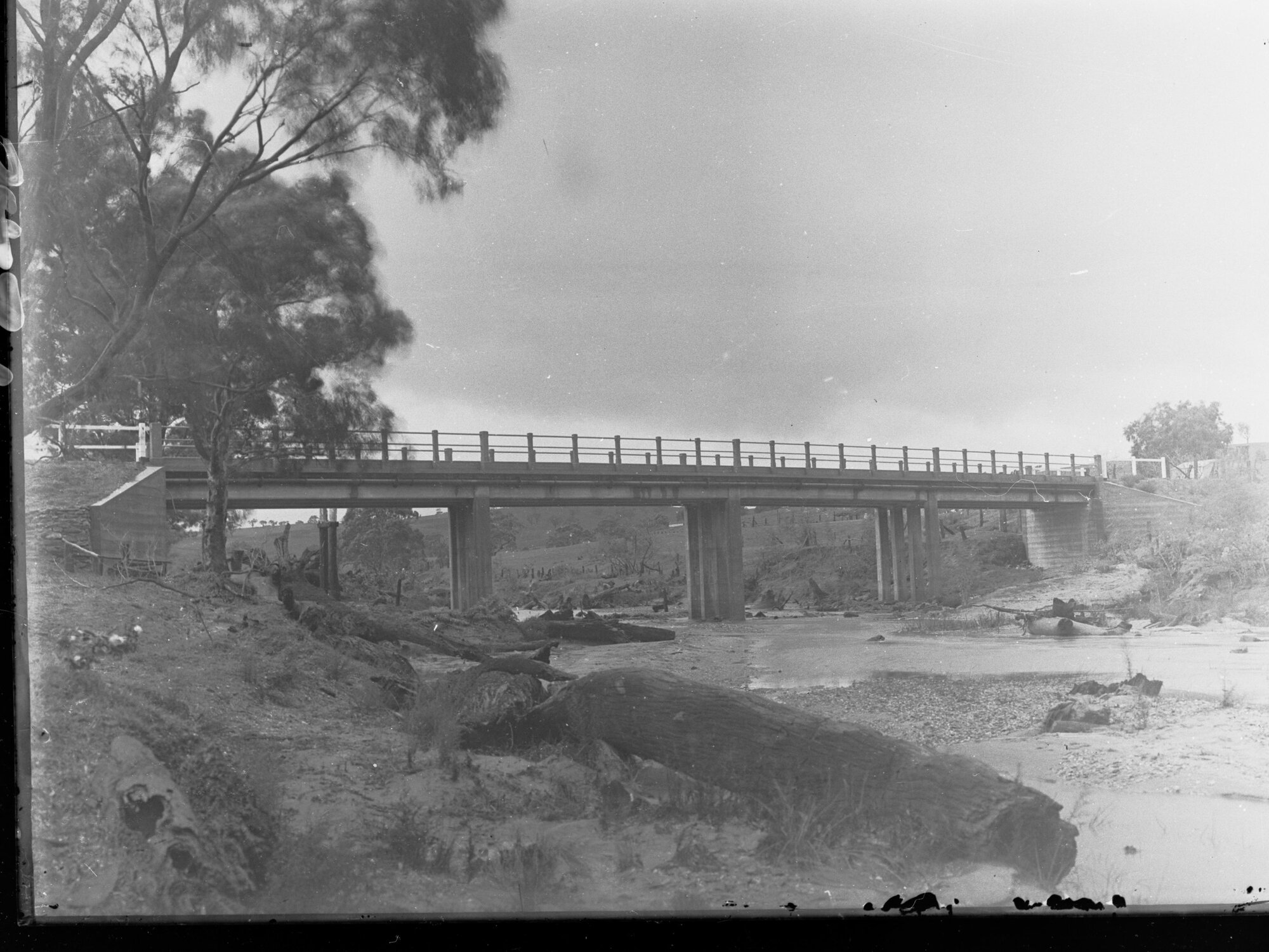 Bridge at Rosedale - Council of Barossa (Four spans each 40ft)
