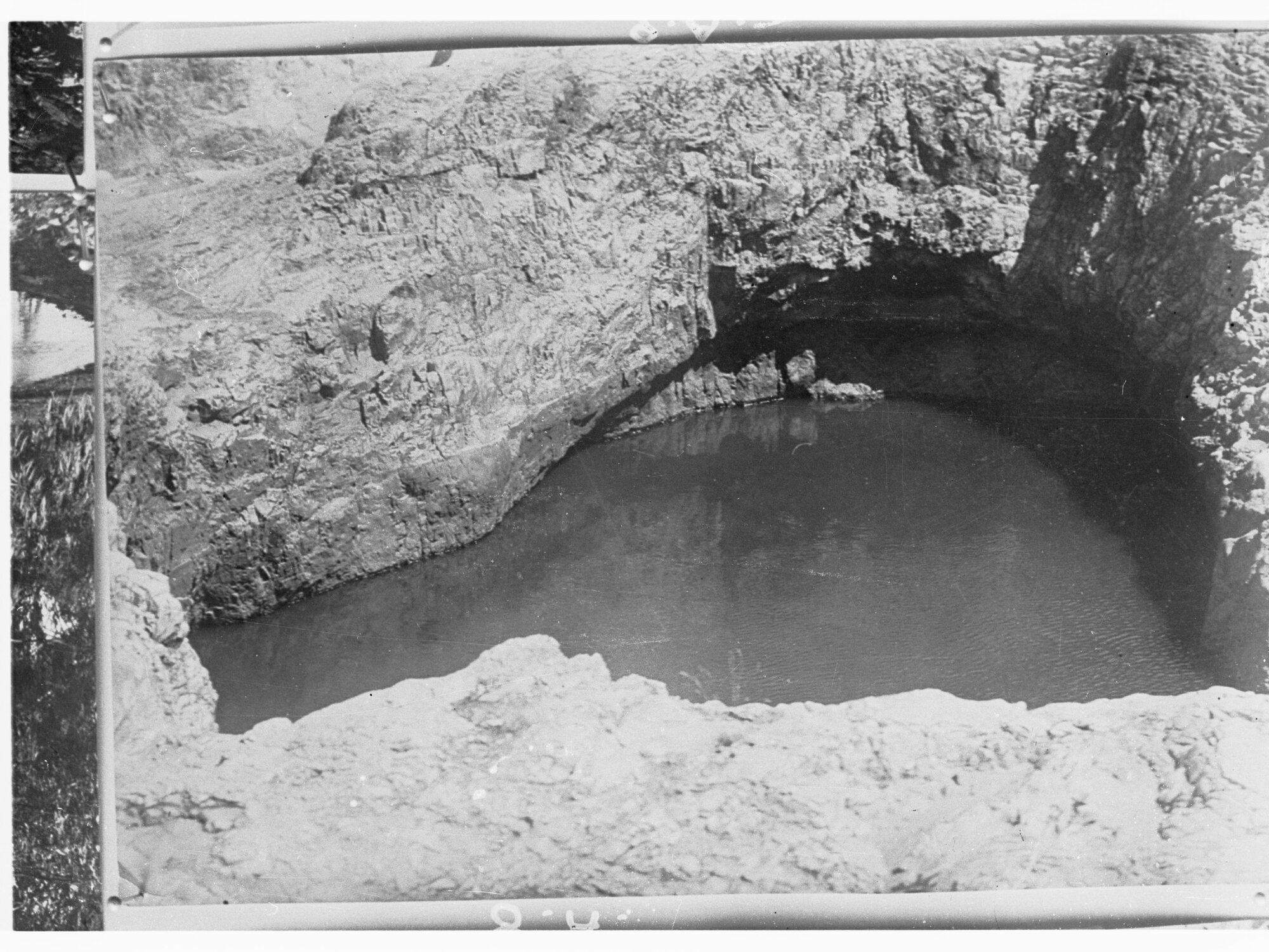 Northern Territory - water in rockhole