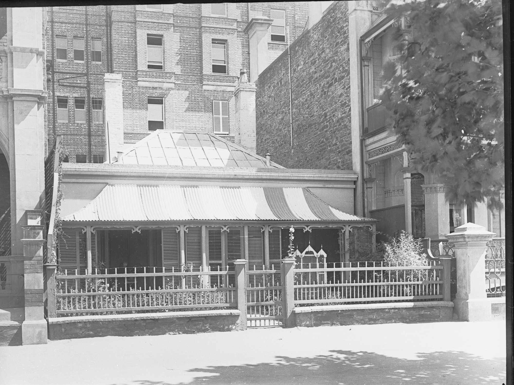 Cottage at 196 North Terrace, Adelaide 