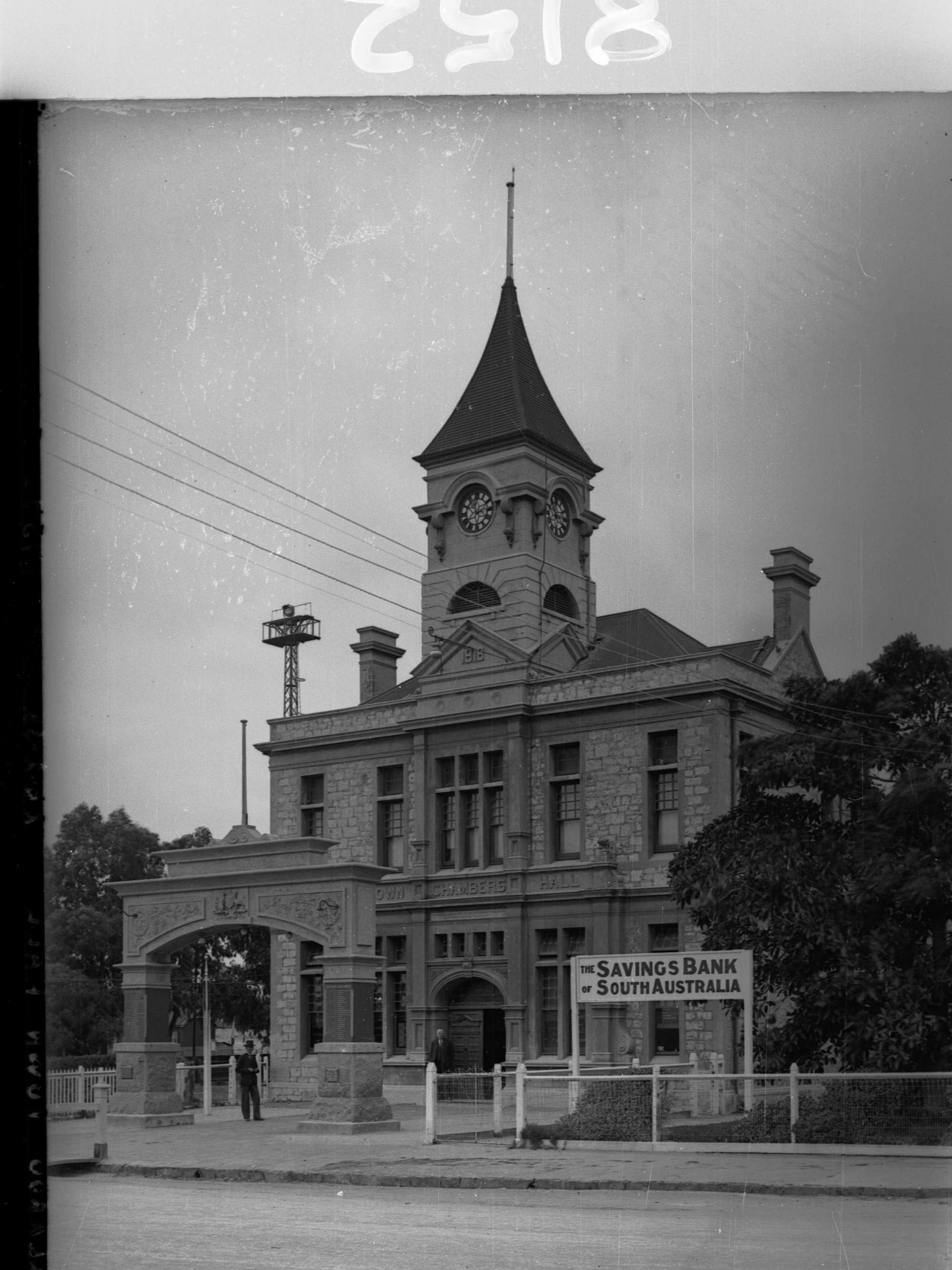 The Savings Bank of South Australia and Wallaroo Town Hall