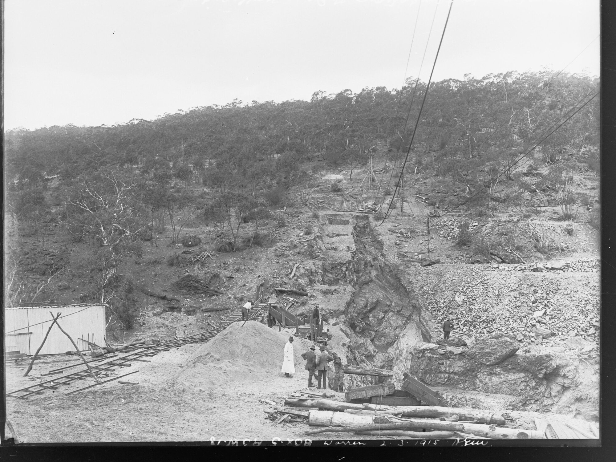 Construction of Warren Reservoir, South Australia