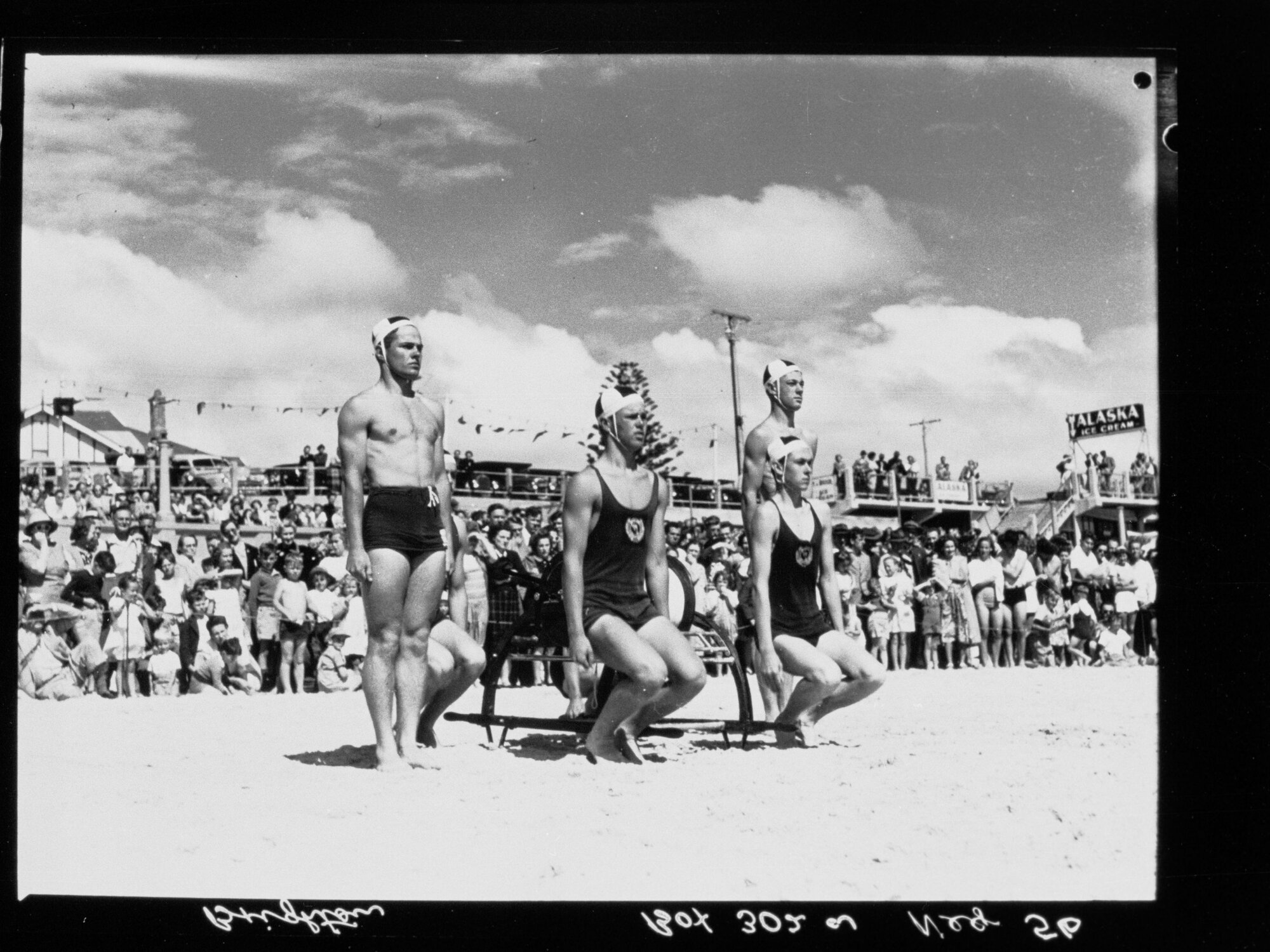 Brighton -demonstration by lifesavers