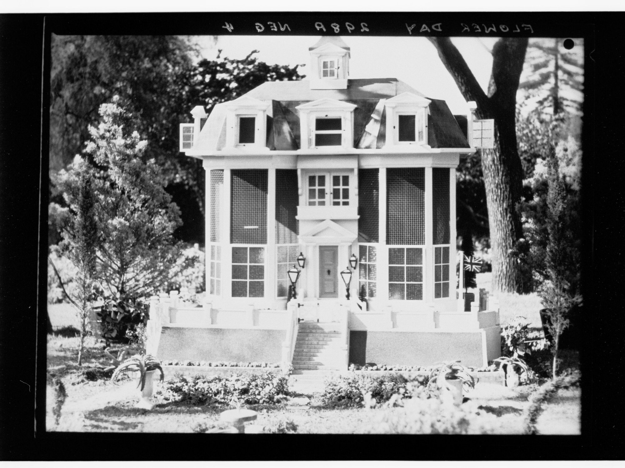 Flower Day - exhibit of miniature house