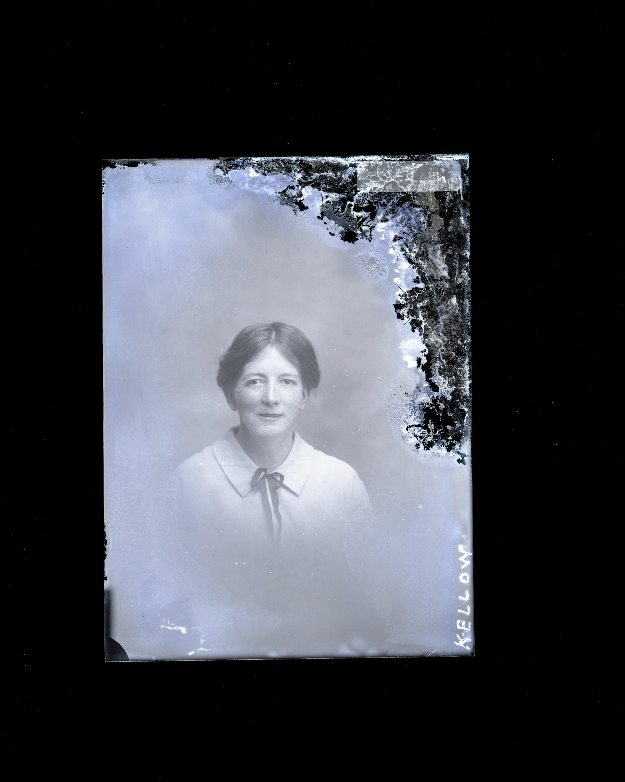 Woman - Kellow
