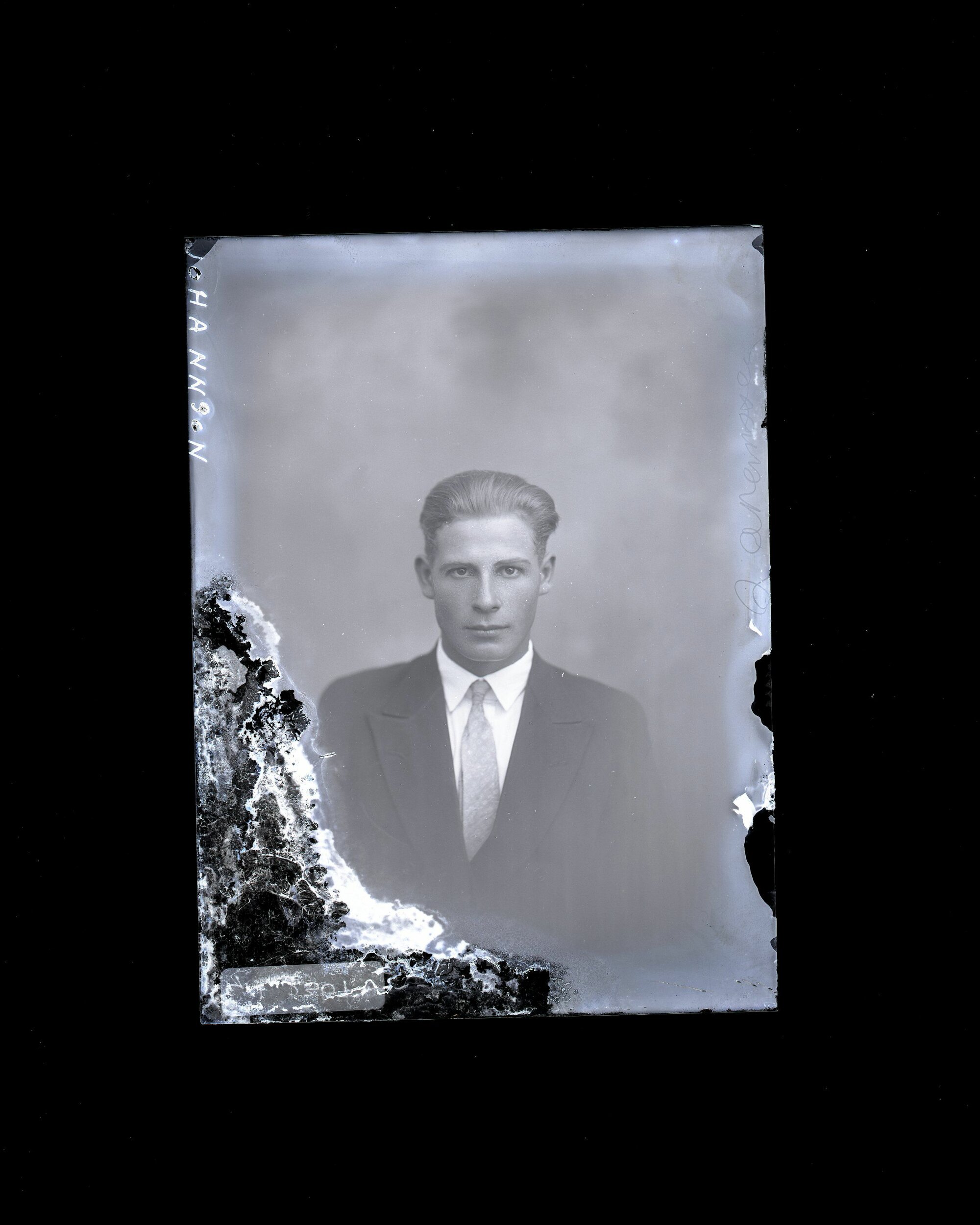 Male - Johannson