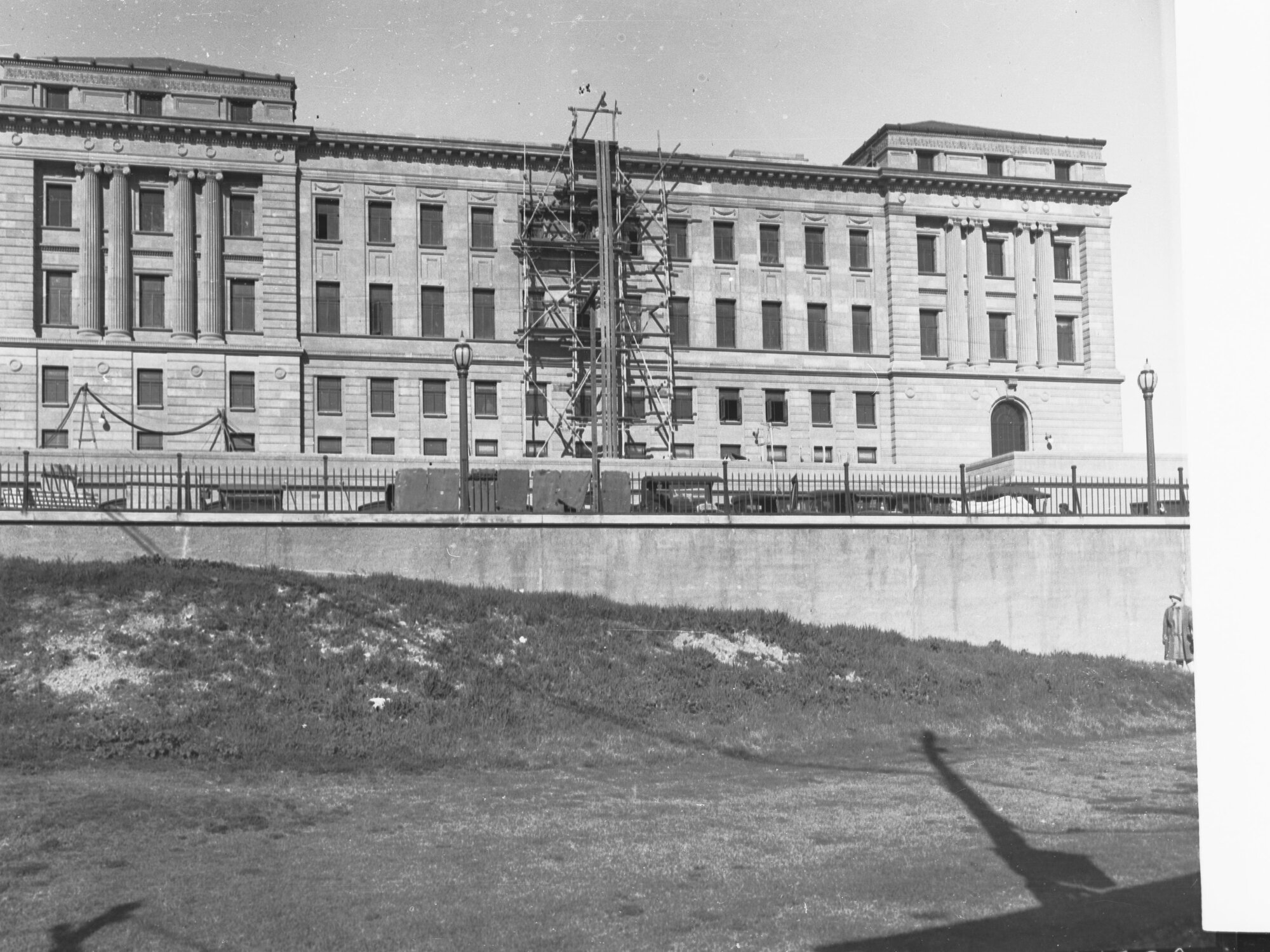 Construction of Adelaide Railway Station
