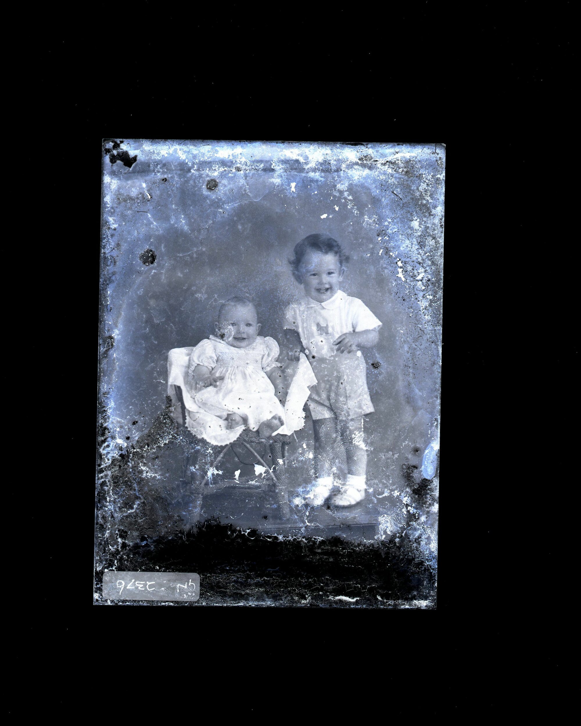 Two Children - No Name