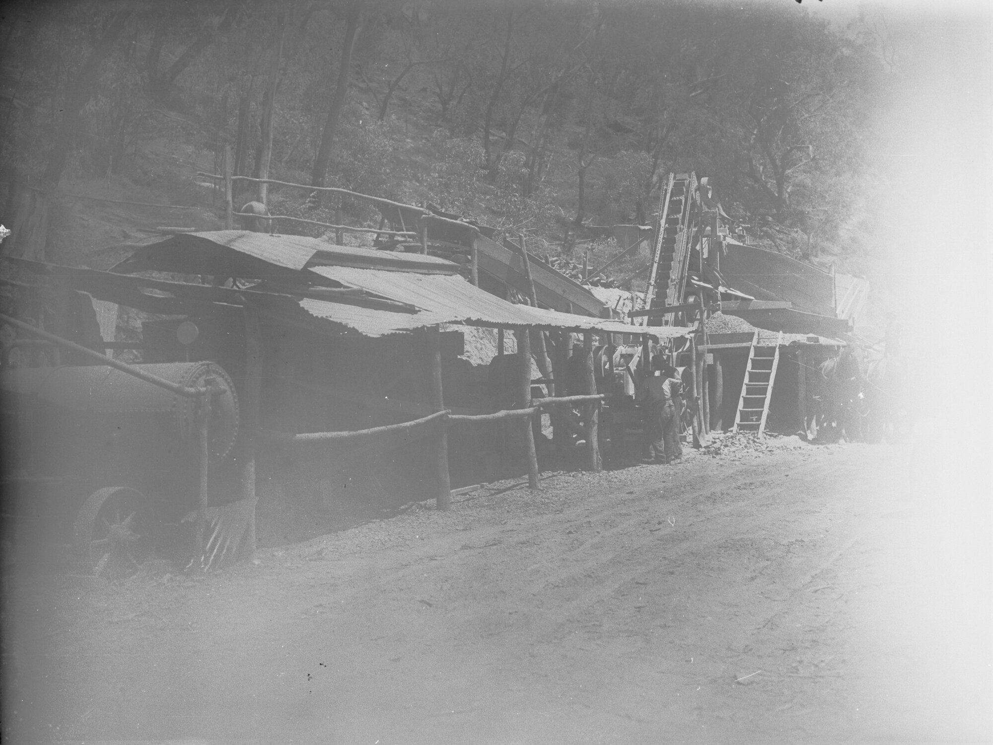Construction of the Gorge Road - working shed