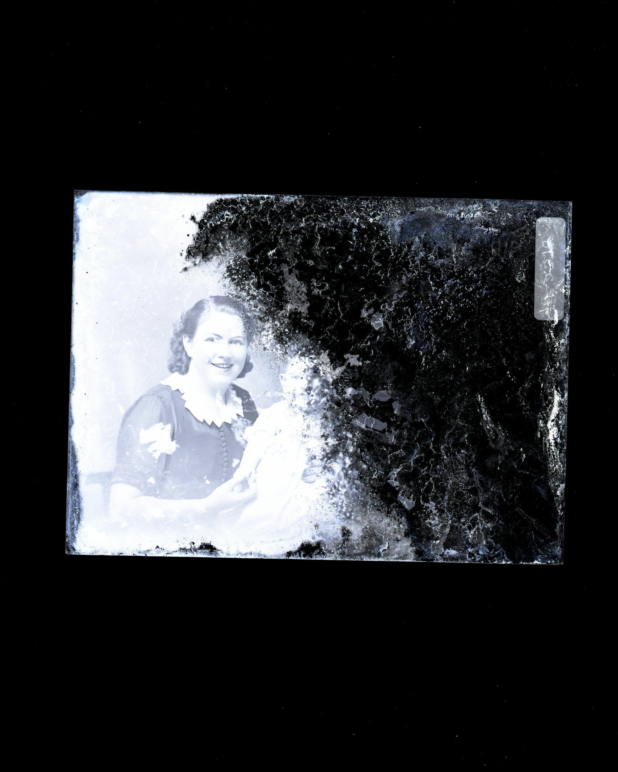 Woman - No Name