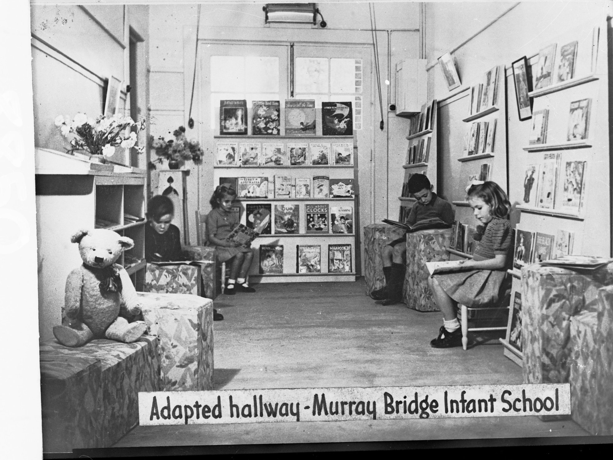 Adapted Hallway Murray Bridge Infant School