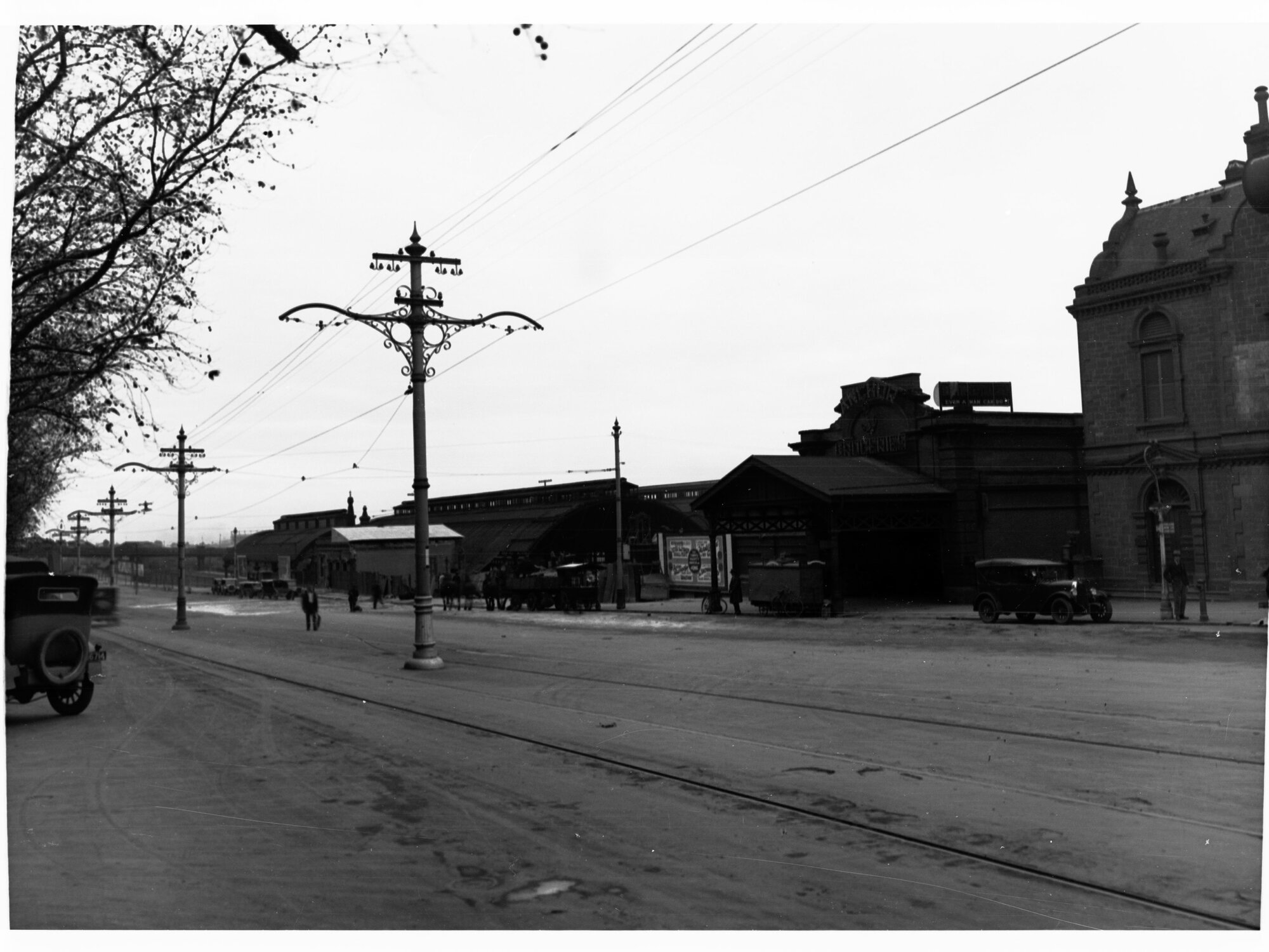 North Terrace Showing Adelaide Railway Station