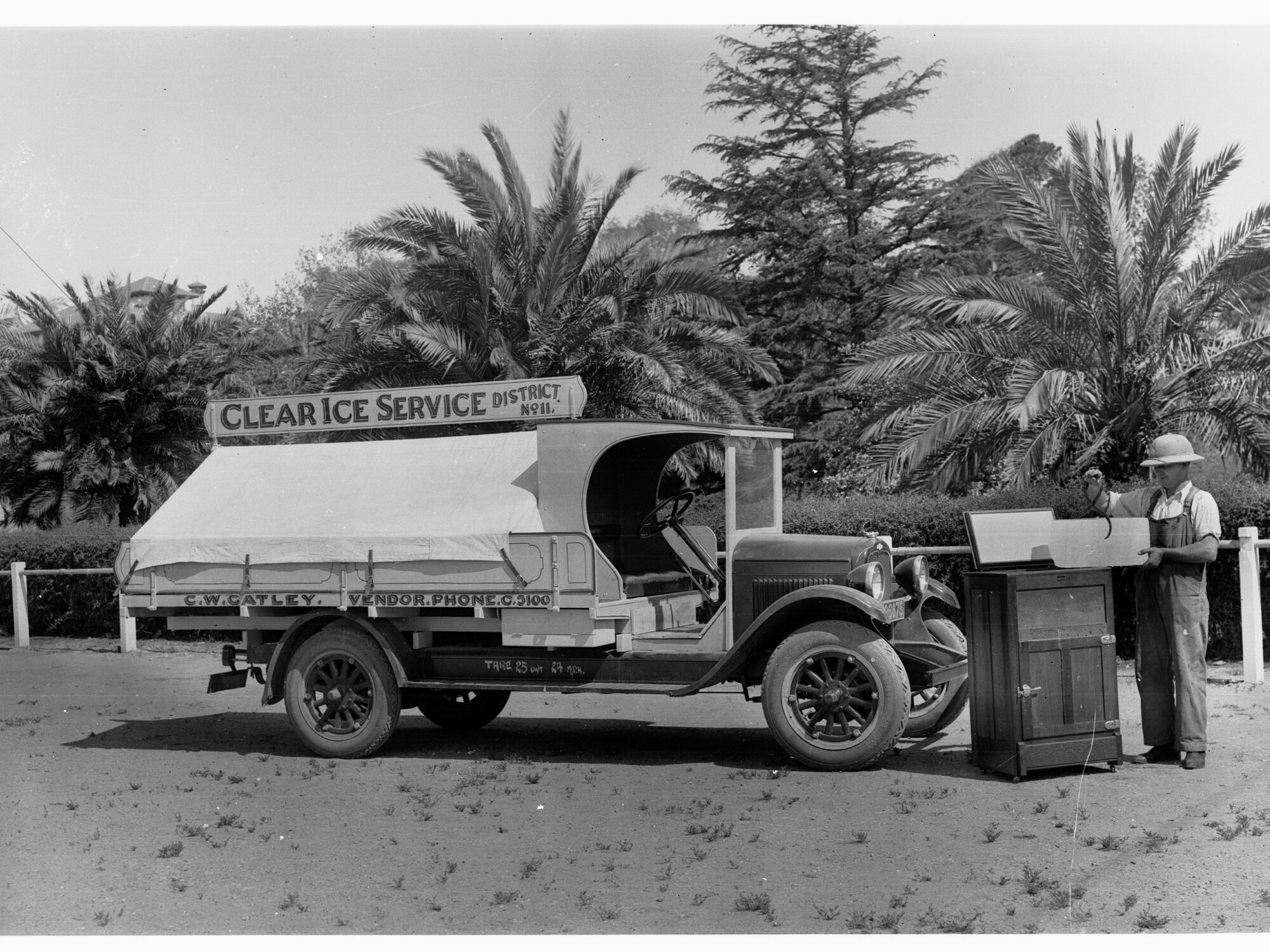 Automobile used for Clear Ice Service